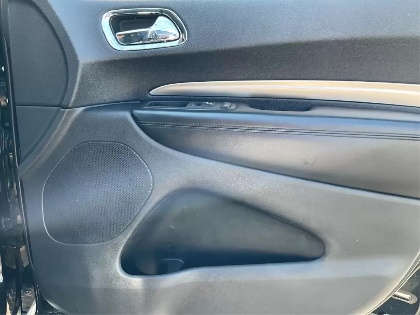 2017 Dodge Durango SXT RWD (1C4RDHAG7HC) with an Pentastar 3.6L V-6 DOHC engine, located at 1951 S Dayton Lakeview Rd., New Carlisle, OH, 45344, (937) 908-9800, 39.890999, -84.050255 - ### Experience the Perfect Blend of Style and Function with the 2017 Dodge Durango SXT!<br /> <br /> If you're on the hunt for a versatile SUV that can seamlessly fit into your busy lifestyle, look no further than this stunning **2017 Dodge Durango SXT RWD**. Ideal for families, weekend adventurers, - Photo#20