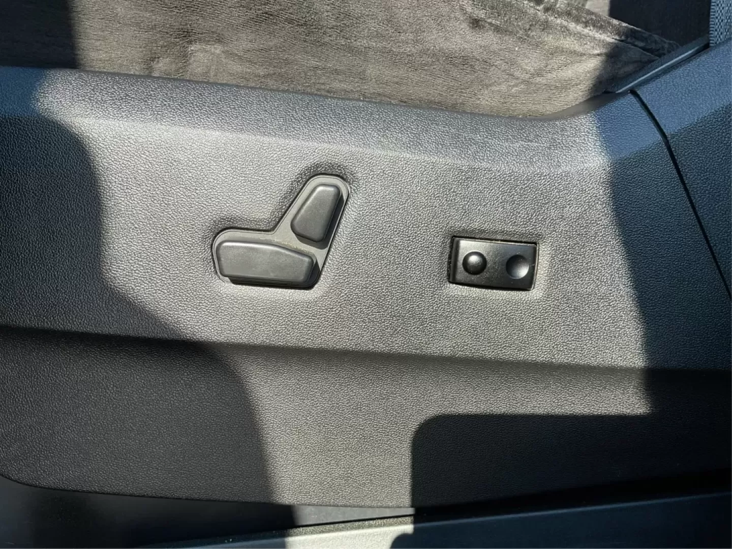 2013 Dodge Grand Caravan SXT (2C4RDGCG8DR) with an Pentastar 3.6L V-6 DOHC engine, located at 1099 N County Rd 25A , Troy, OH, 45373, (937) 908-9800, 40.057079, -84.212883 - **Adventure Awaits: 2013 Dodge Grand Caravan SXT - Perfect for Family Road Trips!**<br /> <br /> Are you ready to elevate your family adventures? The 2013 Dodge Grand Caravan SXT is not just a vehicle; it's a lifestyle changer designed for busy families, weekend explorers, and those who appreciate t - Photo#17