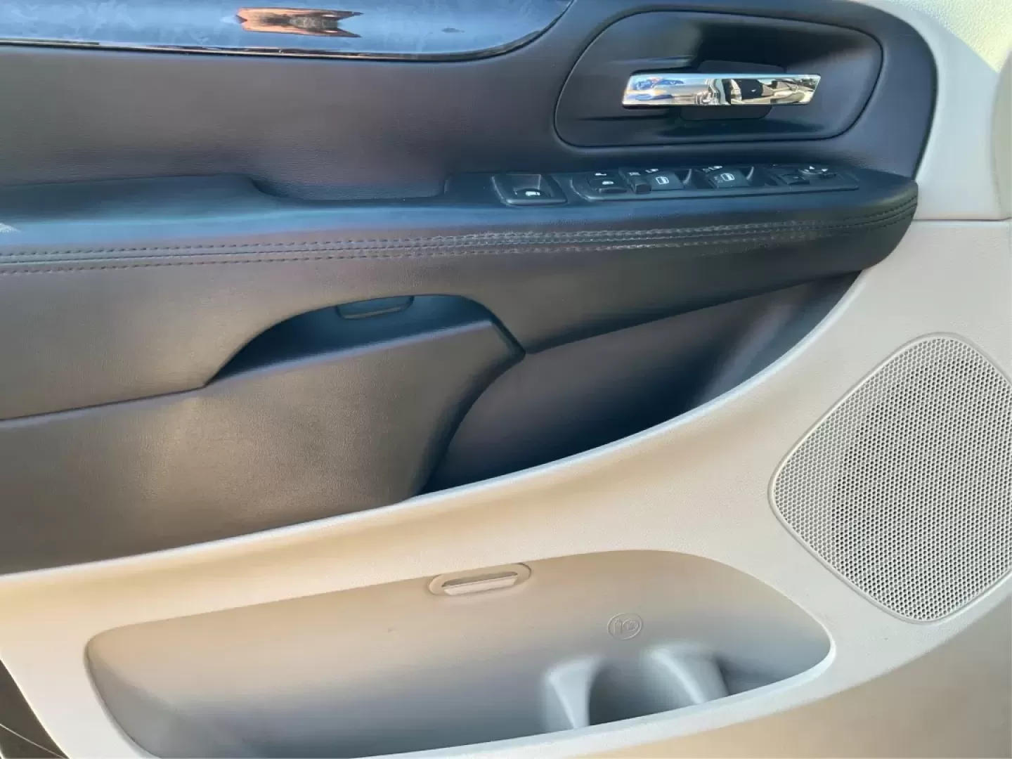 2013 Dodge Grand Caravan SXT (2C4RDGCG8DR) with an Pentastar 3.6L V-6 DOHC engine, located at 1099 N County Rd 25A , Troy, OH, 45373, (937) 908-9800, 40.057079, -84.212883 - **Adventure Awaits: 2013 Dodge Grand Caravan SXT - Perfect for Family Road Trips!**<br /> <br /> Are you ready to elevate your family adventures? The 2013 Dodge Grand Caravan SXT is not just a vehicle; it's a lifestyle changer designed for busy families, weekend explorers, and those who appreciate t - Photo#18