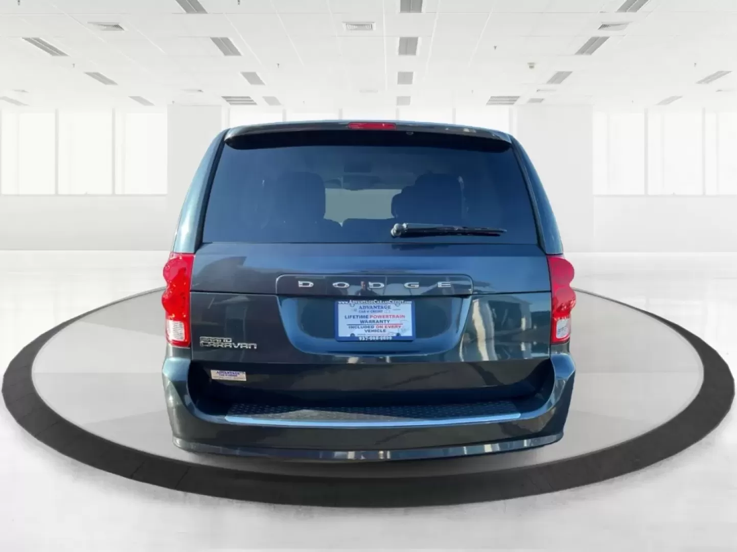 2013 Dodge Grand Caravan SXT (2C4RDGCG8DR) with an Pentastar 3.6L V-6 DOHC engine, located at 4508 South Dixie Dr, Moraine, OH, 45439, (937) 908-9800, 39.689976, -84.218452 - **Adventure Awaits: 2013 Dodge Grand Caravan SXT - Perfect for Family Road Trips!**<br /> <br /> Are you ready to elevate your family adventures? The 2013 Dodge Grand Caravan SXT is not just a vehicle; it's a lifestyle changer designed for busy families, weekend explorers, and those who appreciate t - Photo#3