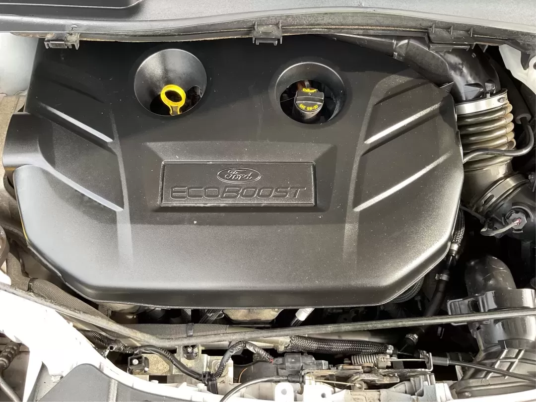 2018 Ford Escape Titanium (1FMCU9J97JU) with an EcoBoost 2L I-4 gasoline direct injection engine, located at 401 Woodman Dr, Riverside, OH, 45431, (937) 908-9800, 39.760899, -84.123421 - **Unleash Adventure with Your 2018 Ford Escape Titanium Perfect for Weekend Getaways!**<br /> <br /> If you're searching for a versatile vehicle that caters to your adventurous spirit while providing the comfort and style you deserve, look no further than the stunning 2018 Ford Escape Titanium avai - Photo#11
