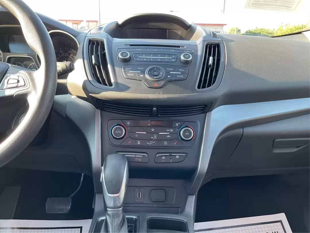 2018 Ford Escape SE (1FMCU0GD6JU) with an Other engine, located at 1184 Kauffman Ave, Fairborn, OH, 45324, (937) 908-9800, 39.807072, -84.030914 - Experience adventure and comfort on the open road with the 2018 Ford Escape SE, available now at Advantage Car and Credit in Vandalia, OH. This versatile SUV is perfect for families, outdoor enthusiasts, and commuters alike, providing a seamless blend of style, safety, and functionality. With plenty - Photo#13