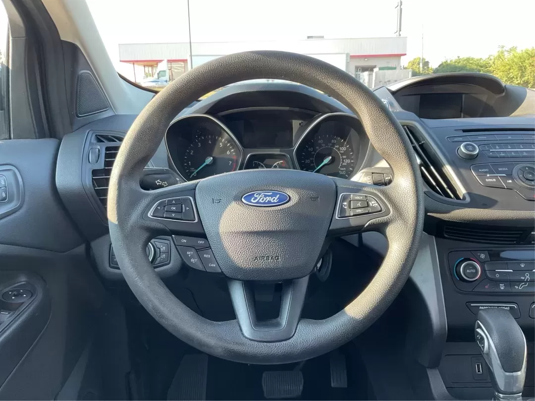 2018 Ford Escape SE (1FMCU0GD6JU) with an Other engine, located at 1184 Kauffman Ave, Fairborn, OH, 45324, (937) 908-9800, 39.807072, -84.030914 - Experience adventure and comfort on the open road with the 2018 Ford Escape SE, available now at Advantage Car and Credit in Vandalia, OH. This versatile SUV is perfect for families, outdoor enthusiasts, and commuters alike, providing a seamless blend of style, safety, and functionality. With plenty - Photo#16