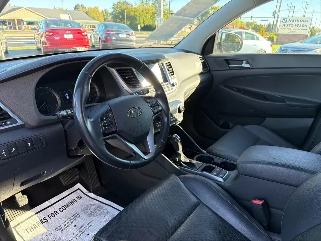 2017 Hyundai Tucson SE Plus (KM8J3CA41HU) with an Nu 2L I-4 gasoline direct injection engine, 6A transmission, located at 8750 N County Rd 25A, Piqua, OH, 45356, (937) 908-9800, 40.164391, -84.232513 - ### Discover Your Next Adventure with the 2017 Hyundai Tucson SE Plus!<br /> <br /> Are you ready to elevate your road trips and daily commutes? The 2017 Hyundai Tucson SE Plus, now available at Advantage Car and Credit in Vandalia, OH, is the ideal SUV for a lifestyle rich in adventure and comfort. - Photo#9