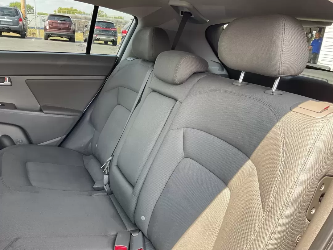 2013 Kia Sportage LX (KNDPBCA26D7) with an 2.4L I-4 DOHC engine, located at 4508 South Dixie Dr, Moraine, OH, 45439, (937) 908-9800, 39.689976, -84.218452 - Experience the ultimate blend of versatility and comfort with this 2013 Kia Sportage LX, perfect for families on the go, urban commuters, or those planning outdoor weekend adventures. This reliable crossover's spacious interior and dynamic performance make it an ideal choice for drivers seeking a de - Photo#10