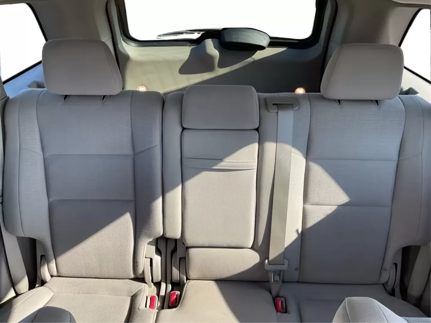2011 Jeep Grand Cherokee Laredo (1J4RR4GG4BC) with an Other engine, located at 1099 N County Rd 25A , Troy, OH, 45373, (937) 908-9800, 40.057079, -84.212883 - **Adventure Awaits with the 2011 Jeep Grand Cherokee Laredo at Advantage Car and Credit in Troy, OH!**<br /> <br /> Are you ready to elevate your family adventures or weekend getaways? The 2011 Jeep Grand Cherokee Laredo is the SUV that can take you there, whether it's off the beaten path or cruisin - Photo#14