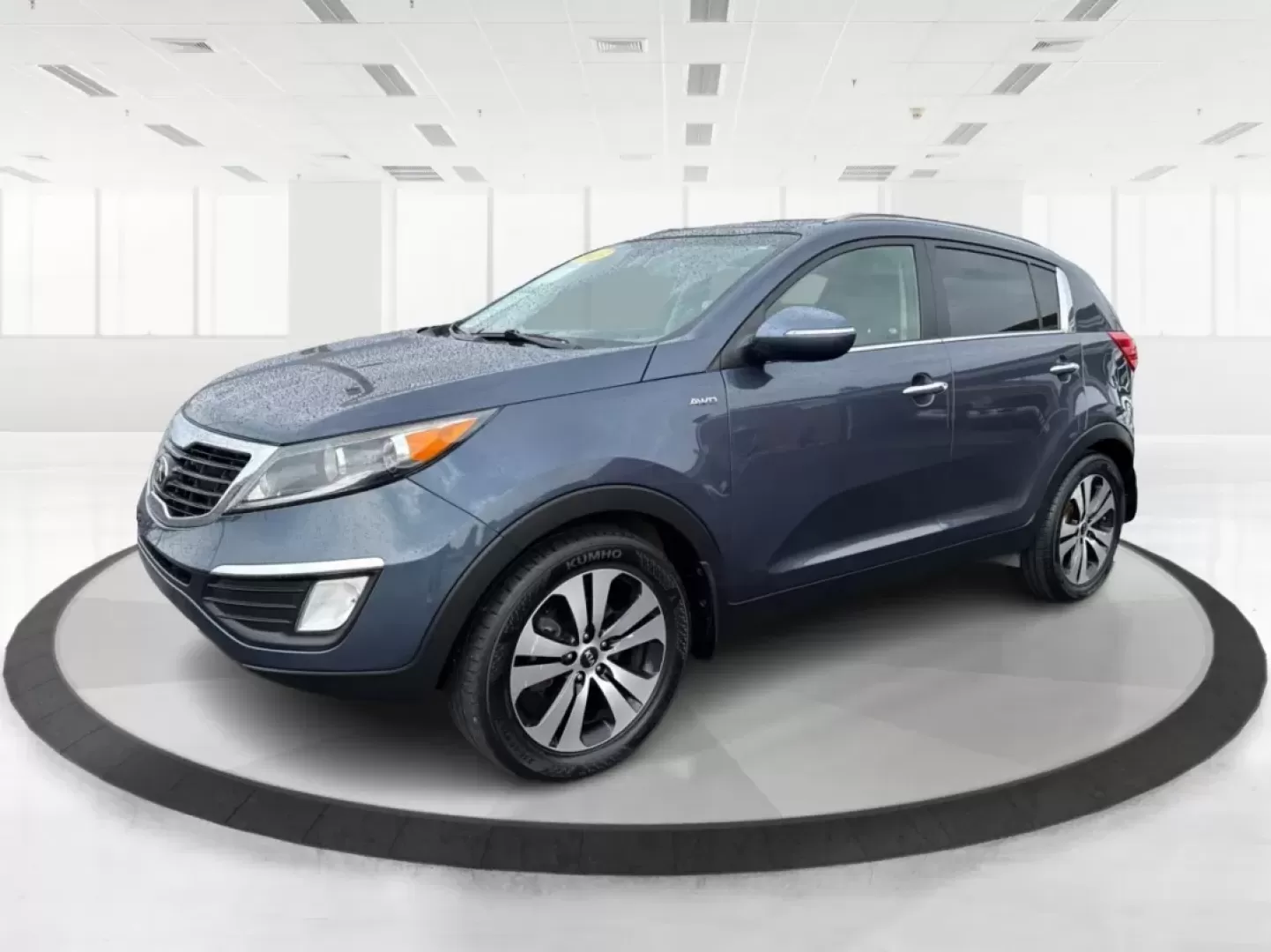 2013 Kia Sportage EX (KNDPCCA24D7) with an 2.4L I-4 DOHC engine, located at 1099 N County Rd 25A , Troy, OH, 45373, (937) 908-9800, 40.057079, -84.212883 - **Discover the Perfect Crossover for Your Active Lifestyle: 2013 Kia Sportage EX at Advantage Car and Credit in Troy, OH!**<br /> <br /> Are you ready to elevate your adventures? The 2013 Kia Sportage EX is a versatile crossover designed for families on the go, weekend warriors, or anyone looking to - Photo#8