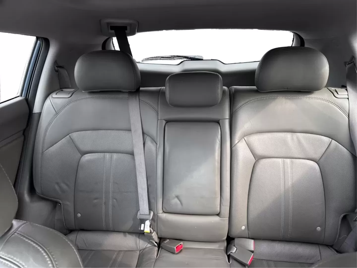 2013 Kia Sportage EX (KNDPCCA24D7) with an 2.4L I-4 DOHC engine, located at 1099 N County Rd 25A , Troy, OH, 45373, (937) 908-9800, 40.057079, -84.212883 - **Discover the Perfect Crossover for Your Active Lifestyle: 2013 Kia Sportage EX at Advantage Car and Credit in Troy, OH!**<br /> <br /> Are you ready to elevate your adventures? The 2013 Kia Sportage EX is a versatile crossover designed for families on the go, weekend warriors, or anyone looking to - Photo#14