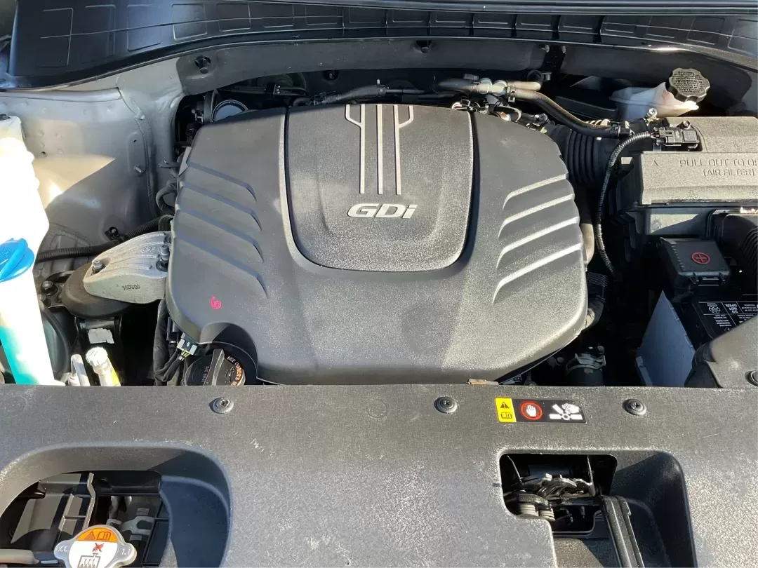 2017 Kia Sorento 3.3L LX (5XYPGDA53HG) with an Lambda II 3.3L V-6 gasoline direct injection engine, located at 1230 East Main St, Xenia, OH, 45385, (937) 908-9800, 39.688026, -83.910172 - **Adventure Awaits in the 2017 Kia Sorento: Your Perfect Family SUV!**<br /> <br /> Are you ready to embark on unforgettable family road trips or weekend getaways? Look no further than the 2017 Kia Sorento, a versatile and comfortable SUV that's perfect for growing families and adventure-seekers ali - Photo#11