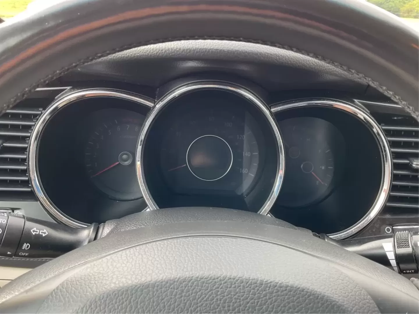 2013 Kia Optima EX (5XXGN4A74DG) with an 2.4L I-4 gasoline direct injection engine, located at 1184 Kauffman Ave, Fairborn, OH, 45324, (937) 908-9800, 39.807072, -84.030914 - ### Elevate Your Daily Drive with the 2013 Kia Optima EX at Advantage Car and Credit in Fairborn, OH!<br /> <br /> Are you in search of a reliable sedan that perfectly balances style, comfort, and advanced features? Look no further than the 2013 Kia Optima EX, now available at Advantage Car and Cred - Photo#14