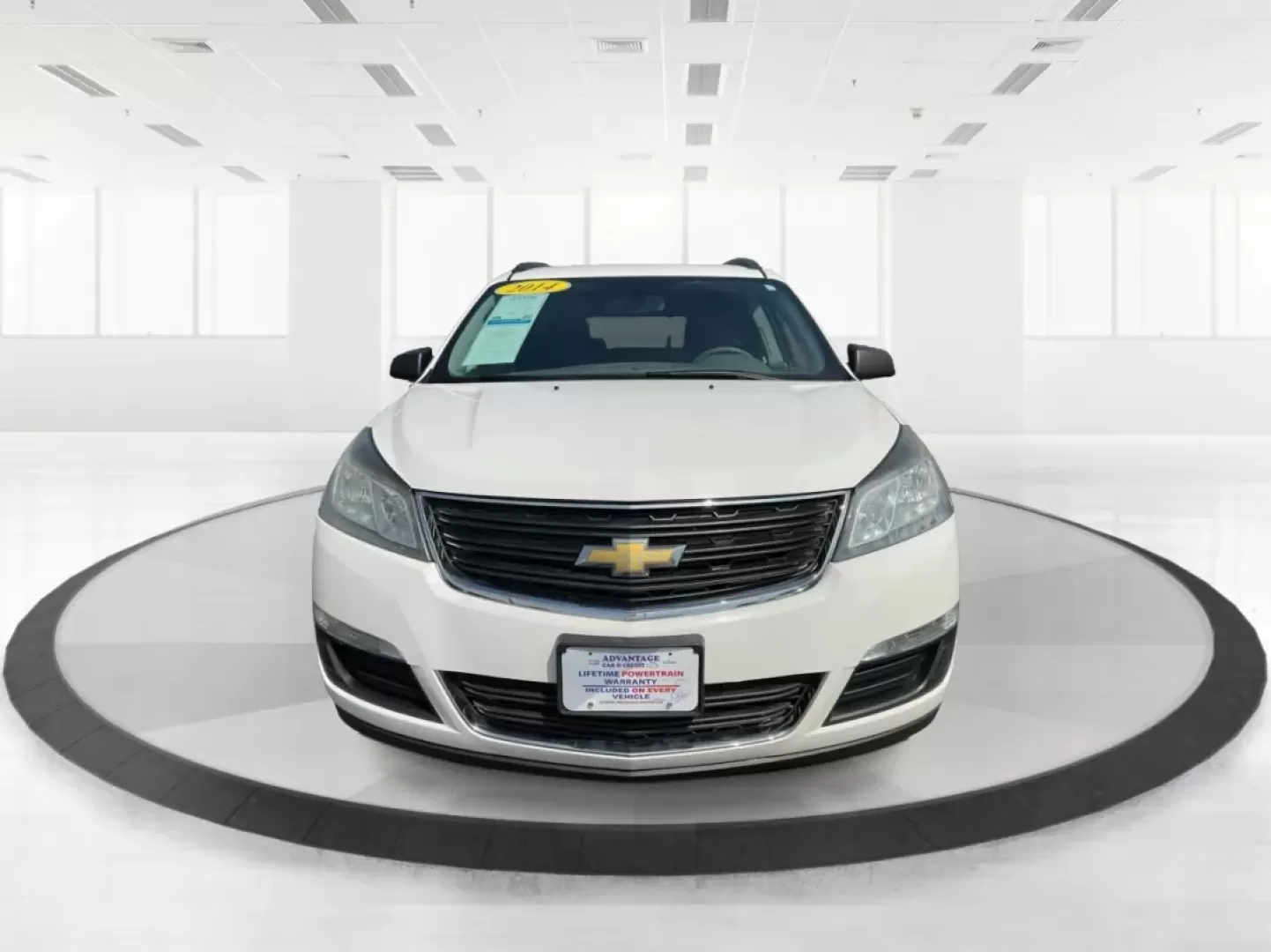 2014 Chevrolet Traverse LS (1GNKVFEDXEJ) with an 3.6L V-6 gasoline direct injection engine, located at 1951 S Dayton Lakeview Rd., New Carlisle, OH, 45344, (937) 908-9800, 39.890999, -84.050255 - **Adventure Awaits with This 2014 Chevrolet Traverse LS at Advantage Car and Credit - Riverside!**<br /> <br /> Are you ready to elevate your family road trips or weekend adventures? Introducing the 2014 Chevrolet Traverse LS-a versatile SUV designed with comfort, safety, and style in mind. This rug - Photo#7