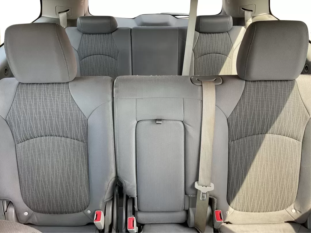 2014 Chevrolet Traverse LS (1GNKVFEDXEJ) with an 3.6L V-6 gasoline direct injection engine, located at 1951 S Dayton Lakeview Rd., New Carlisle, OH, 45344, (937) 908-9800, 39.890999, -84.050255 - **Adventure Awaits with This 2014 Chevrolet Traverse LS at Advantage Car and Credit - Riverside!**<br /> <br /> Are you ready to elevate your family road trips or weekend adventures? Introducing the 2014 Chevrolet Traverse LS-a versatile SUV designed with comfort, safety, and style in mind. This rug - Photo#14