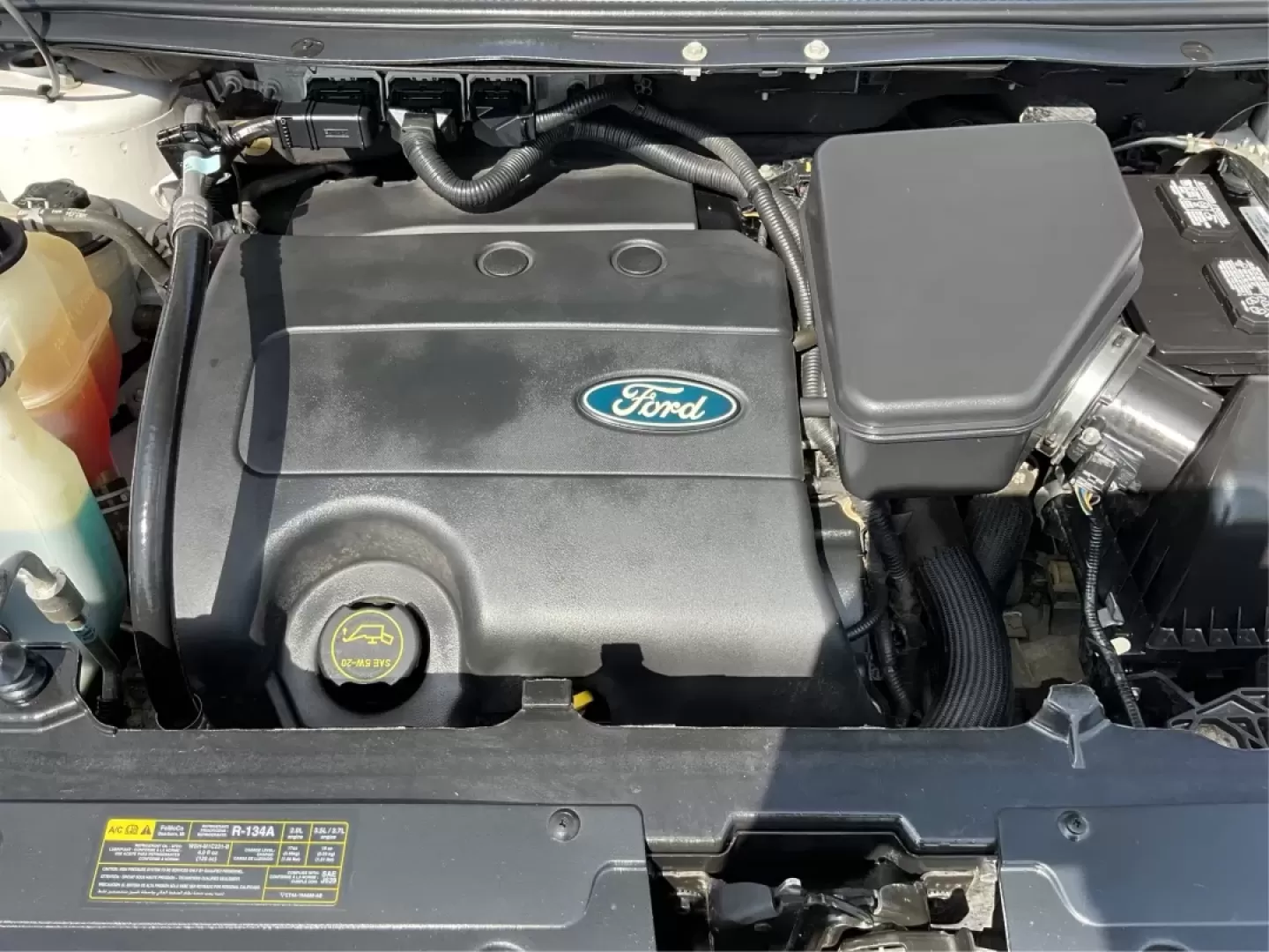 2014 Ford Edge Limited (2FMDK3KCXEB) with an Other engine, located at 1230 East Main St, Xenia, OH, 45385, (937) 908-9800, 39.688026, -83.910172 - **Unleash Your Adventurous Side with the 2014 Ford Edge Limited - Perfect for Family Road Trips and Weekend Getaways!**<br /> <br /> Are you ready to elevate your driving experience? Look no further than this stunning 2014 Ford Edge Limited, available exclusively at Advantage Car and Credit in Xenia - Photo#11