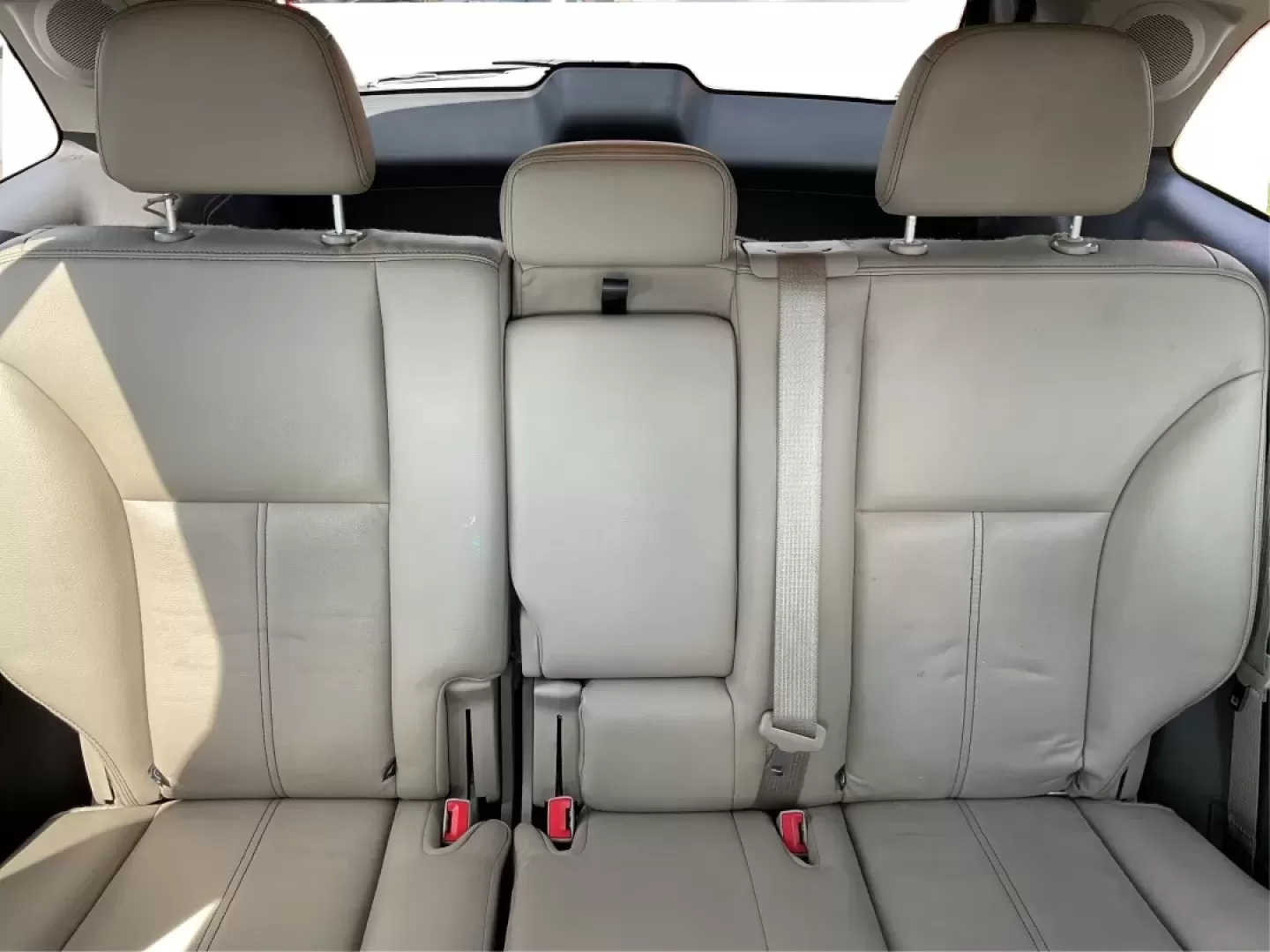 2014 Ford Edge Limited (2FMDK3KCXEB) with an Other engine, located at 1230 East Main St, Xenia, OH, 45385, (937) 908-9800, 39.688026, -83.910172 - **Unleash Your Adventurous Side with the 2014 Ford Edge Limited - Perfect for Family Road Trips and Weekend Getaways!**<br /> <br /> Are you ready to elevate your driving experience? Look no further than this stunning 2014 Ford Edge Limited, available exclusively at Advantage Car and Credit in Xenia - Photo#14