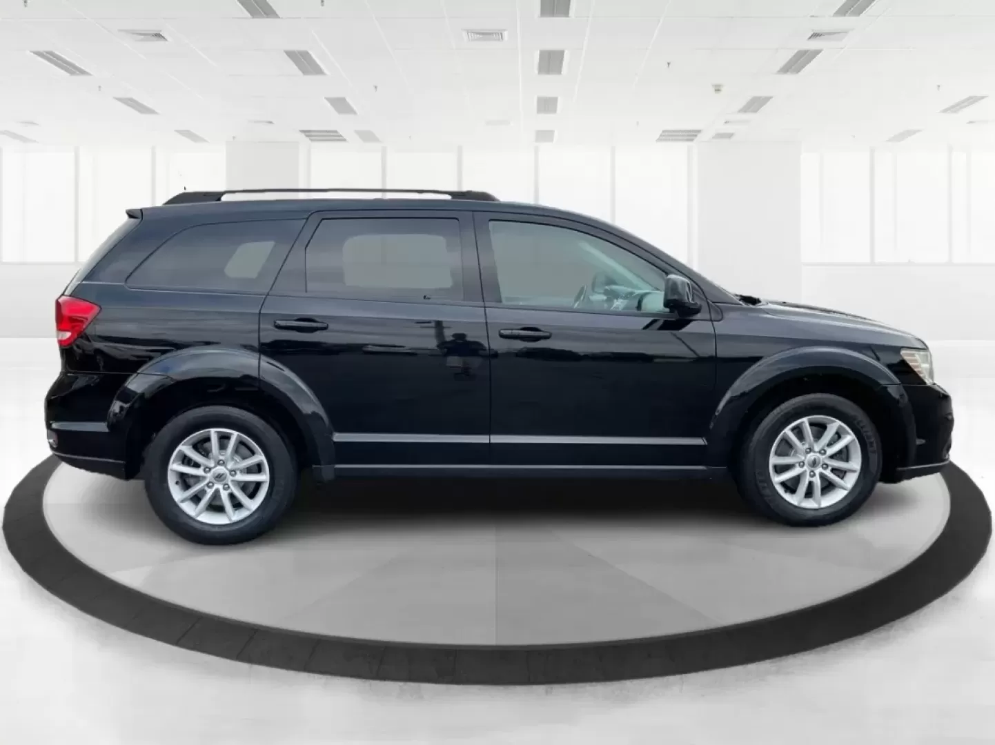 2019 Dodge Journey SE (3C4PDCBB9KT) with an Other engine, located at 8750 N County Rd 25A, Piqua, OH, 45356, (937) 908-9800, 40.164391, -84.232513 - **Discover Your Next Adventure with the 2019 Dodge Journey SE at Advantage Car and Credit!**<br /> <br /> Are you seeking a reliable vehicle for weekend getaways or a spacious ride for your growing family? Look no further than the 2019 Dodge Journey SE, now available at Advantage Car and Credit in P - Photo#1