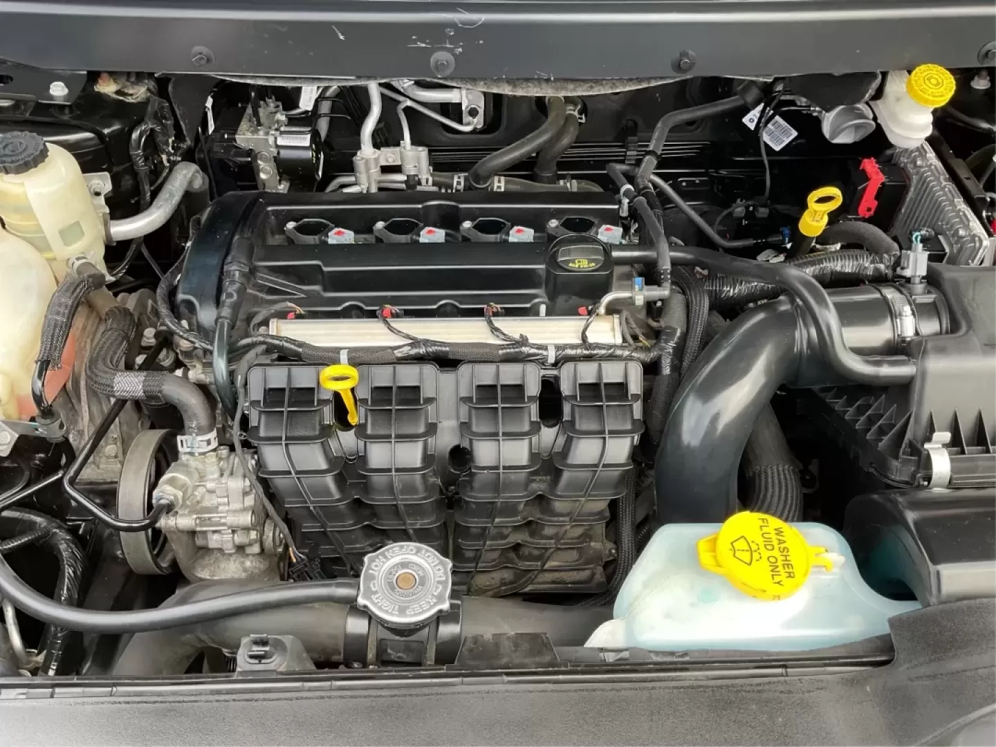 2019 Dodge Journey SE (3C4PDCBB9KT) with an Other engine, located at 8750 N County Rd 25A, Piqua, OH, 45356, (937) 908-9800, 40.164391, -84.232513 - **Discover Your Next Adventure with the 2019 Dodge Journey SE at Advantage Car and Credit!**<br /> <br /> Are you seeking a reliable vehicle for weekend getaways or a spacious ride for your growing family? Look no further than the 2019 Dodge Journey SE, now available at Advantage Car and Credit in P - Photo#11