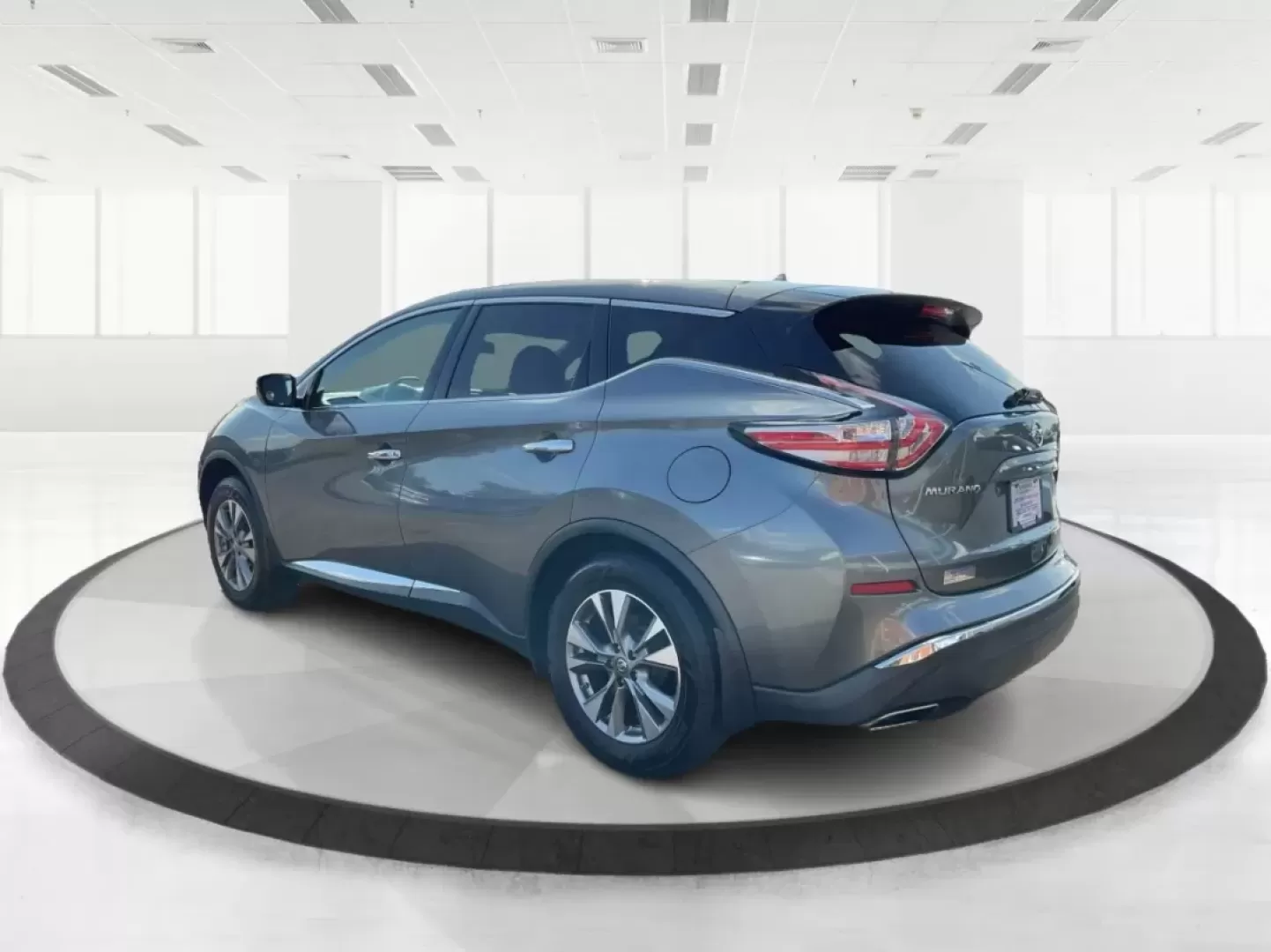 2015 Nissan Murano S (5N1AZ2MH0FN) with an 3.5L V-6 DOHC engine, located at 1951 S Dayton Lakeview Rd., New Carlisle, OH, 45344, (937) 908-9800, 39.890999, -84.050255 - **Unleash Your Adventures with the 2015 Nissan Murano Ideal for Growing Families and Weekend Explorers!**<br /> <br /> Are you ready to elevate your family outings or weekend adventures? Look no further than the stunning **2015 Nissan Murano** available at **Advantage Car and Credit**, your trusted - Photo#4