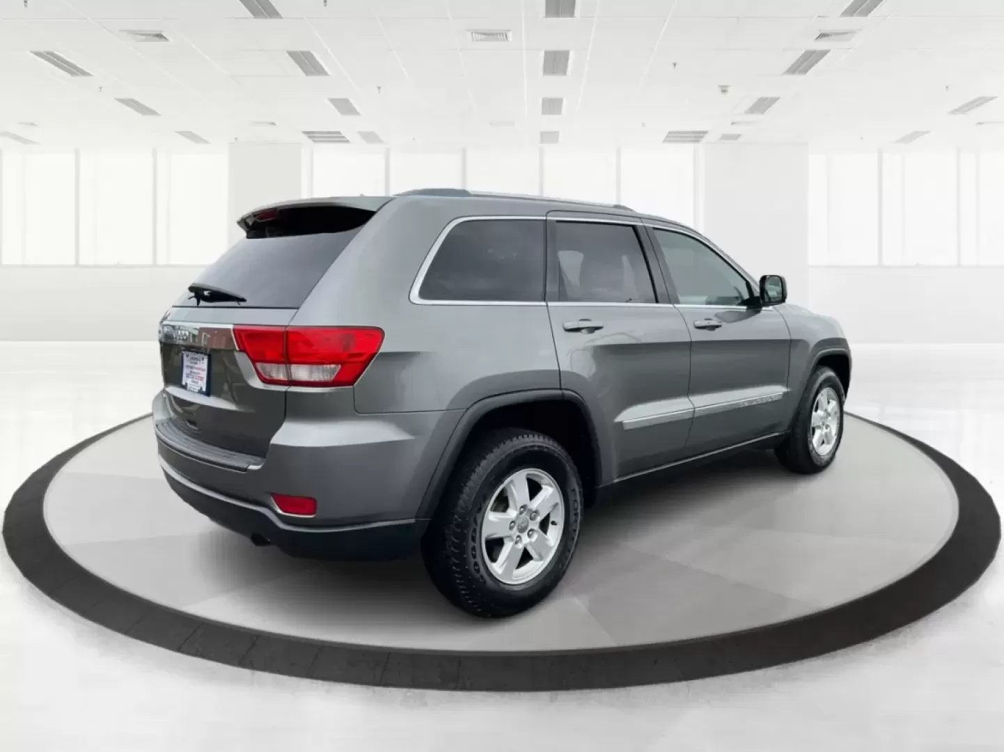 2012 Jeep Grand Cherokee Laredo (1C4RJFAG2CC) with an Other engine, located at 8750 N County Rd 25A, Piqua, OH, 45356, (937) 908-9800, 40.164391, -84.232513 - ### Discover Adventure with the 2012 Jeep Grand Cherokee Laredo at Advantage Car and Credit - Piqua<br /> <br /> Are you ready to tackle your next adventure, whether it's a weekend getaway or daily commutes through Piqua's scenic routes? The 2012 Jeep Grand Cherokee Laredo is the perfect SUV for tho - Photo#2