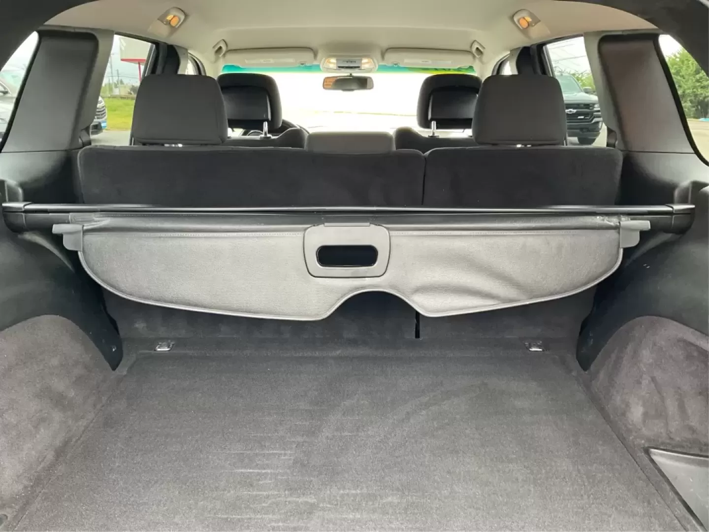 2012 Jeep Grand Cherokee Laredo (1C4RJFAG2CC) with an Other engine, located at 8750 N County Rd 25A, Piqua, OH, 45356, (937) 908-9800, 40.164391, -84.232513 - ### Discover Adventure with the 2012 Jeep Grand Cherokee Laredo at Advantage Car and Credit - Piqua<br /> <br /> Are you ready to tackle your next adventure, whether it's a weekend getaway or daily commutes through Piqua's scenic routes? The 2012 Jeep Grand Cherokee Laredo is the perfect SUV for tho - Photo#12