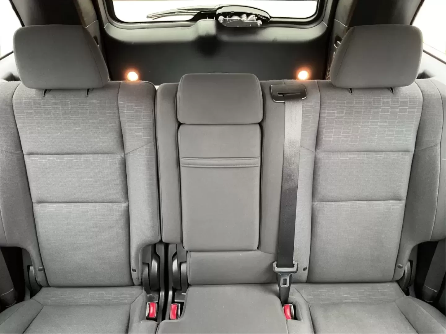 2012 Jeep Grand Cherokee Laredo (1C4RJFAG2CC) with an Other engine, located at 8750 N County Rd 25A, Piqua, OH, 45356, (937) 908-9800, 40.164391, -84.232513 - ### Discover Adventure with the 2012 Jeep Grand Cherokee Laredo at Advantage Car and Credit - Piqua<br /> <br /> Are you ready to tackle your next adventure, whether it's a weekend getaway or daily commutes through Piqua's scenic routes? The 2012 Jeep Grand Cherokee Laredo is the perfect SUV for tho - Photo#14
