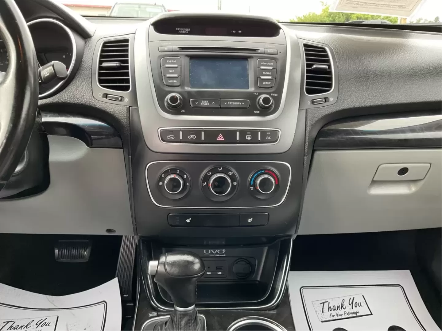 2014 Kia Sorento LX (5XYKTCA69EG) with an 2.4L I-4 gasoline direct injection engine, located at 4508 South Dixie Dr, Moraine, OH, 45439, (937) 908-9800, 39.689976, -84.218452 - Experience the freedom of adventure with the versatile 2014 Kia Sorento, available now at Advantage Car and Credit in Moraine, OH! This stylish utility SUV is not just a vehicle; it's the perfect companion for families, commuters, and weekend explorers alike. Whether you're navigating through the bu - Photo#13