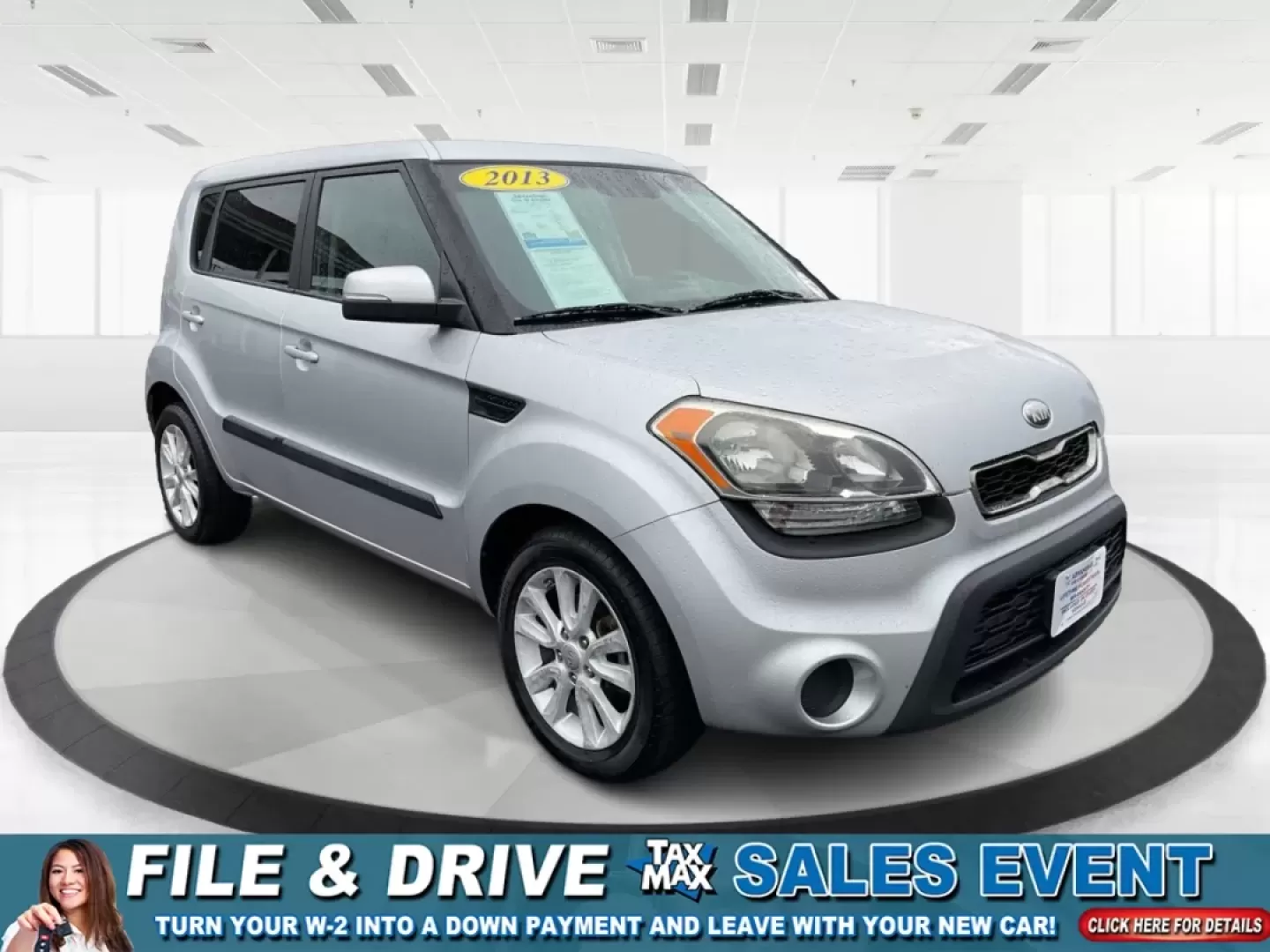 2013 Kia Soul + (KNDJT2A6XD7) with an 2.0L L4 DOHC 16V engine, Automatic transmission, located at 880 E. National Road, Vandalia, OH, 45377, (937) 908-9800, 39.891918, -84.183594 - **Elevate Your Everyday with the 2013 Kia Soul Perfect for the Modern Lifestyle!**<br /> <br /> Are you ready to embrace a vehicle that effortlessly fits into your busy life? The 2013 Kia Soul is your ideal companion, whether you're a growing family needing a reliable ride, a commuter seeking comfo - Photo#0