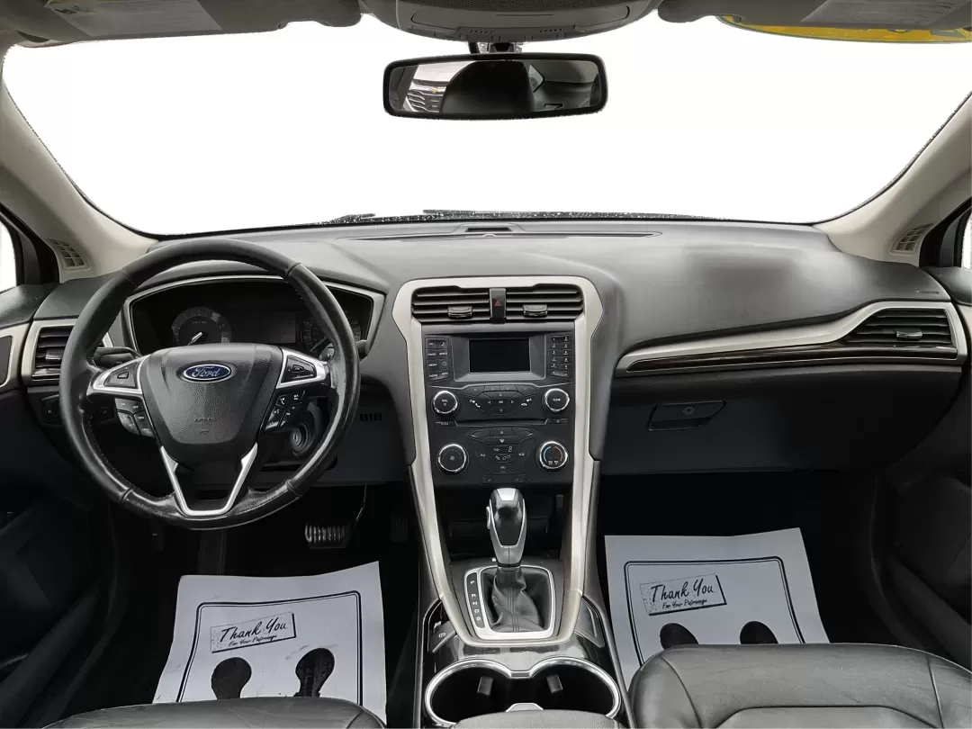 2014 Ford Fusion SE (3FA6P0HD2ER) with an Other engine, located at 4508 South Dixie Dr, Moraine, OH, 45439, (937) 908-9800, 39.689976, -84.218452 - **Discover Your Next Adventure with the 2014 Ford Fusion SE at Advantage Car and Credit - Moraine** <br /> <br /> Are you ready to elevate your daily commute or family road trips? The 2014 Ford Fusion SE is your gateway to a lifestyle brimming with comfort, technology, and reliability. Ideal for bu - Photo#21