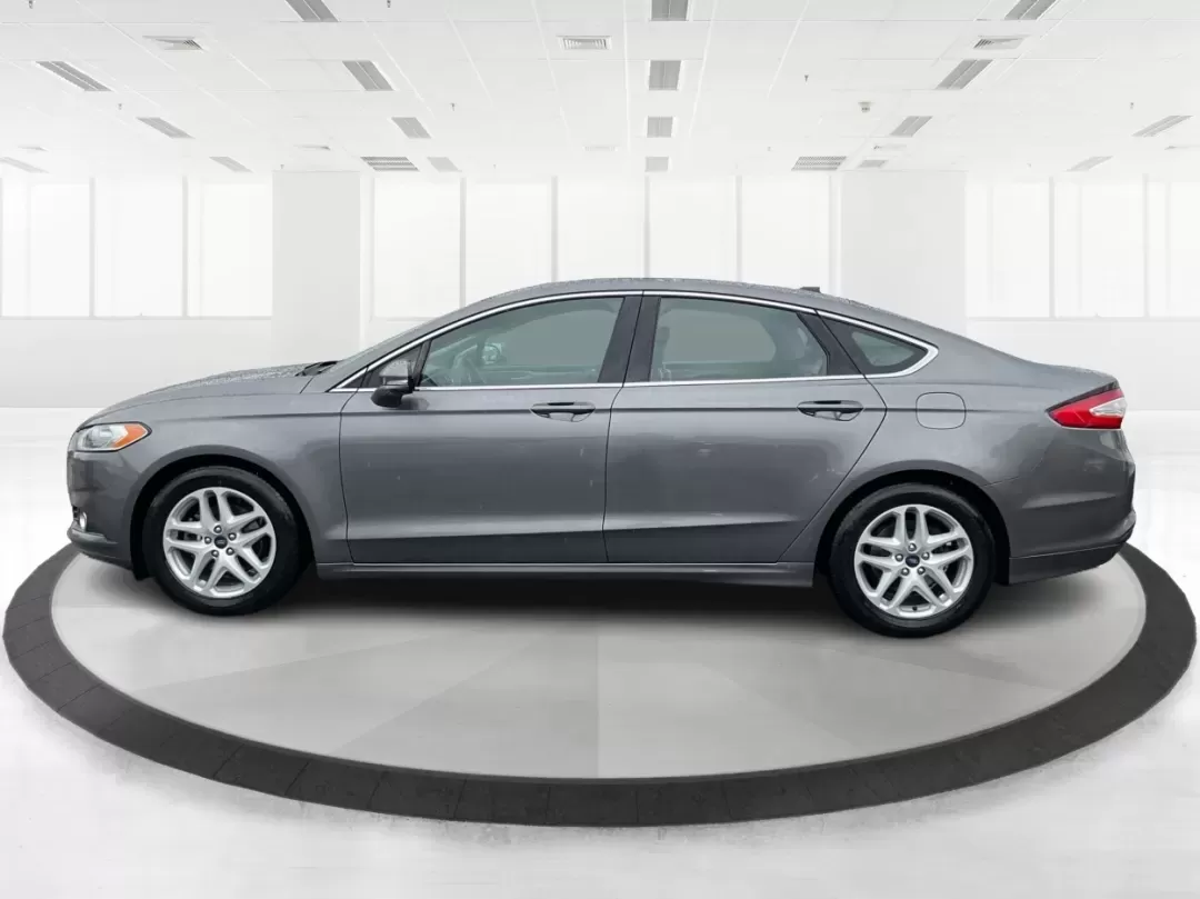 2014 Ford Fusion SE (3FA6P0HD2ER) with an Other engine, located at 1099 N County Rd 25A , Troy, OH, 45373, (937) 908-9800, 40.057079, -84.212883 - **Discover Your Next Adventure with the 2014 Ford Fusion SE at Advantage Car and Credit - Moraine** <br /> <br /> Are you ready to elevate your daily commute or family road trips? The 2014 Ford Fusion SE is your gateway to a lifestyle brimming with comfort, technology, and reliability. Ideal for bu - Photo#5