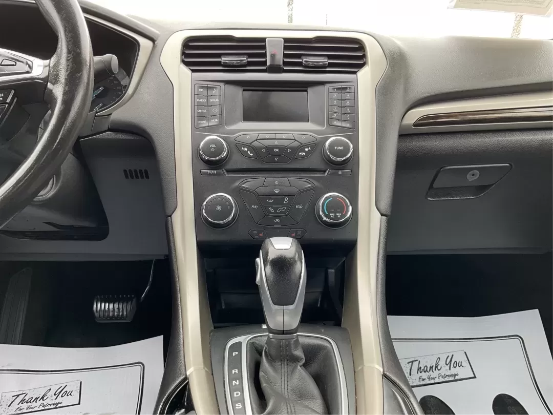 2014 Ford Fusion SE (3FA6P0HD2ER) with an Other engine, located at 1099 N County Rd 25A , Troy, OH, 45373, (937) 908-9800, 40.057079, -84.212883 - **Discover Your Next Adventure with the 2014 Ford Fusion SE at Advantage Car and Credit - Moraine** <br /> <br /> Are you ready to elevate your daily commute or family road trips? The 2014 Ford Fusion SE is your gateway to a lifestyle brimming with comfort, technology, and reliability. Ideal for bu - Photo#13