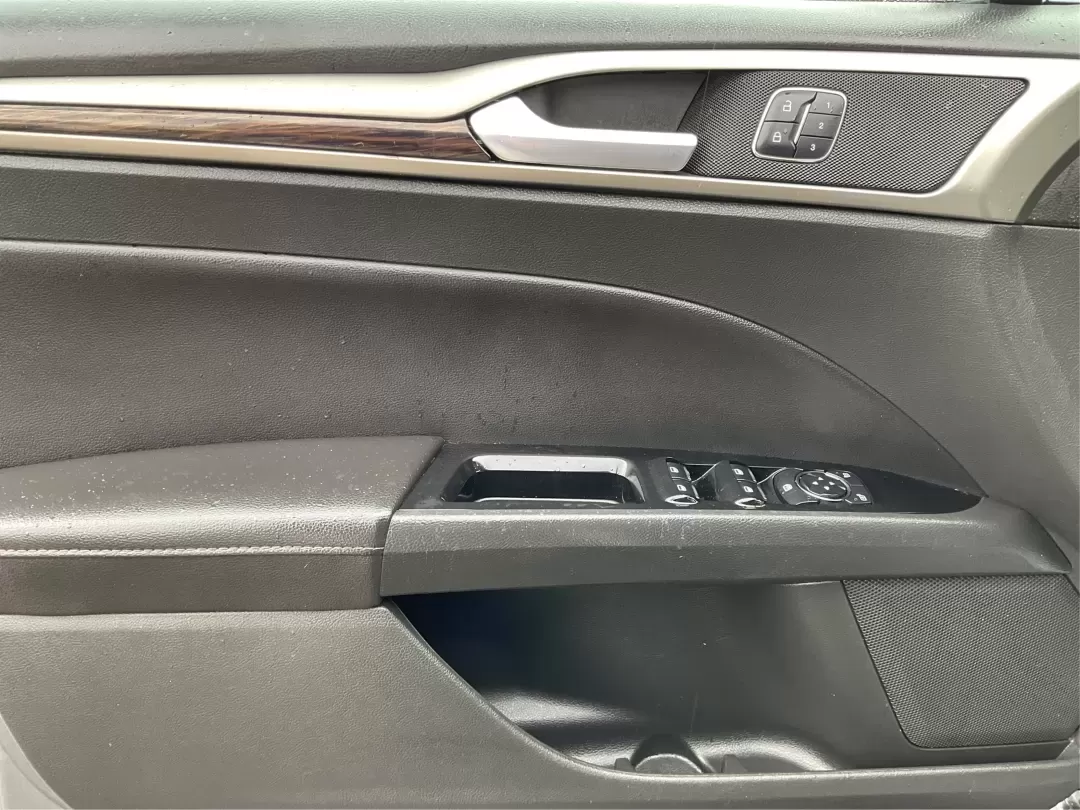 2014 Ford Fusion SE (3FA6P0HD2ER) with an Other engine, located at 1099 N County Rd 25A , Troy, OH, 45373, (937) 908-9800, 40.057079, -84.212883 - **Discover Your Next Adventure with the 2014 Ford Fusion SE at Advantage Car and Credit - Moraine** <br /> <br /> Are you ready to elevate your daily commute or family road trips? The 2014 Ford Fusion SE is your gateway to a lifestyle brimming with comfort, technology, and reliability. Ideal for bu - Photo#19