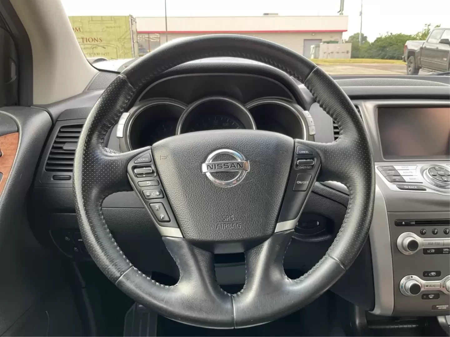 2014 Nissan Murano LE (JN8AZ1MW9EW) with an 3.5L V-6 DOHC engine, located at 8750 N County Rd 25A, Piqua, OH, 45356, (937) 908-9800, 40.164391, -84.232513 - **Elevate Your Driving Experience with the 2014 Nissan Murano LE Perfect for Family Adventures and Daily Commutes!**<br /> <br /> Are you searching for a vehicle that combines comfort, performance, and versatility? The 2014 Nissan Murano LE, available now at Advantage Car and Credit in Piqua, OH, i - Photo#16