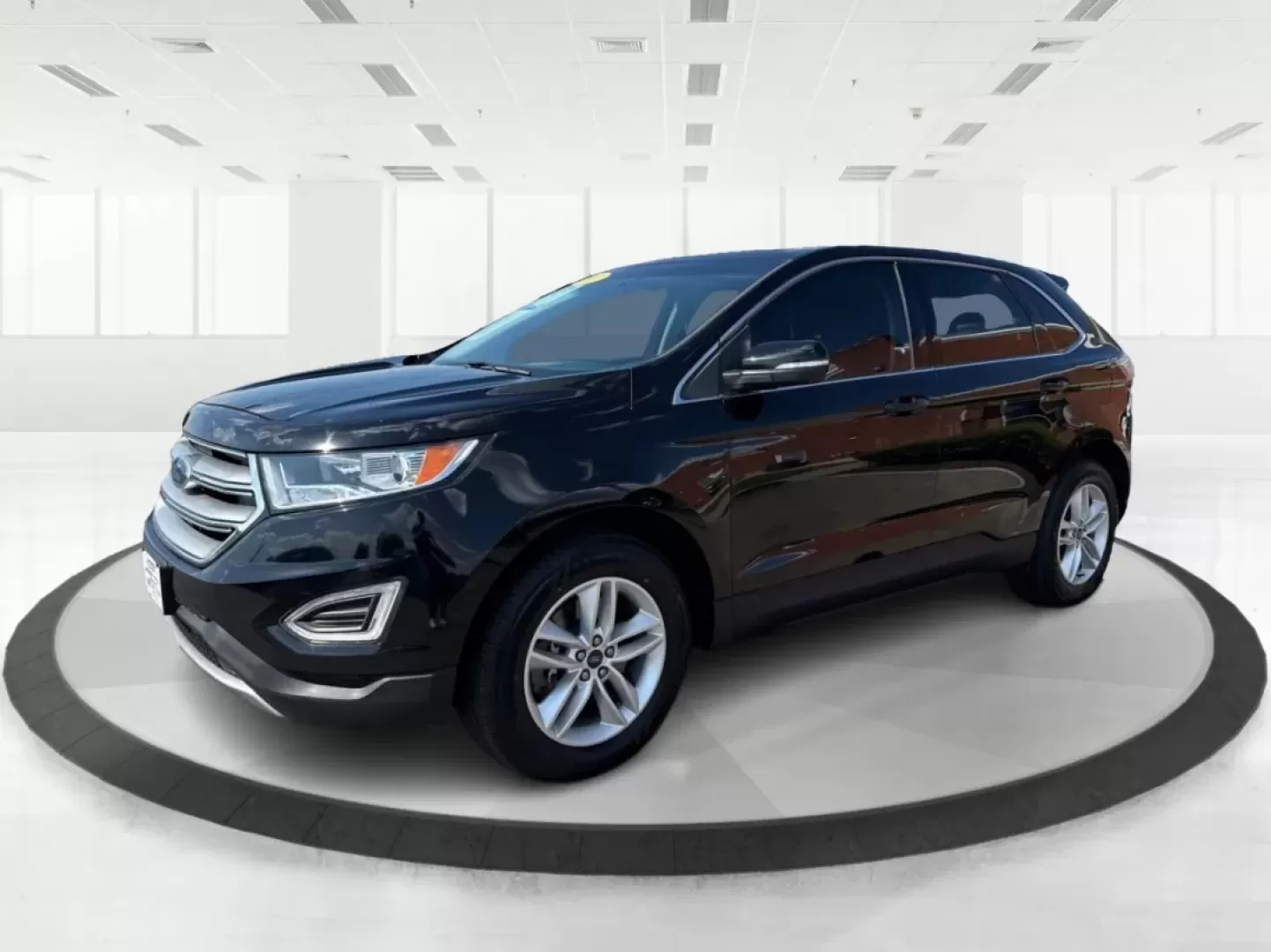 2017 Ford Edge SEL (2FMPK4J9XHB) with an Other engine, located at 880 E. National Road, Vandalia, OH, 45377, (937) 908-9800, 39.891918, -84.183594 - **Discover Your Next Adventure with the 2017 Ford Edge SEL at Advantage Car and Credit!**<br /> <br /> Are you ready to elevate your driving experience? The 2017 Ford Edge SEL is not just a vehicle; it's a lifestyle choice that caters to your every need-whether you're a busy professional looking for - Photo#8