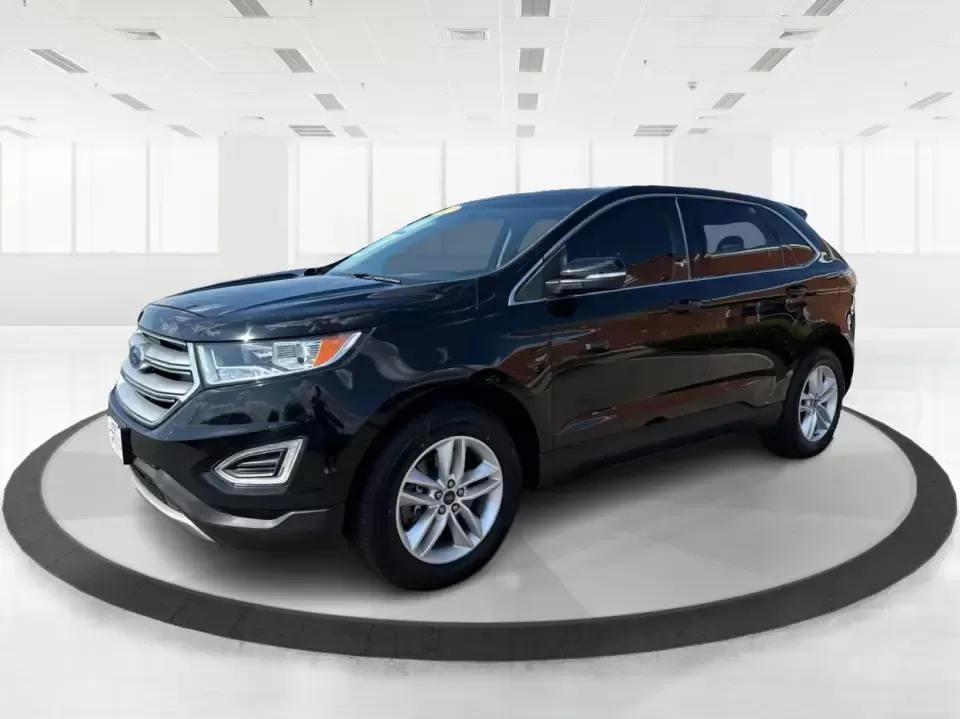 2017 Ford Edge SEL (2FMPK4J9XHB) with an 2.0L L4 DOHC 16V engine, 6A transmission, located at 4508 South Dixie Dr, Moraine, OH, 45439, (937) 908-9800, 39.689976, -84.218452 - **Discover Your Next Adventure with the 2017 Ford Edge SEL at Advantage Car and Credit!**<br /> <br /> Are you ready to elevate your driving experience? The 2017 Ford Edge SEL is not just a vehicle; it's a lifestyle choice that caters to your every need-whether you're a busy professional looking for - Photo#8