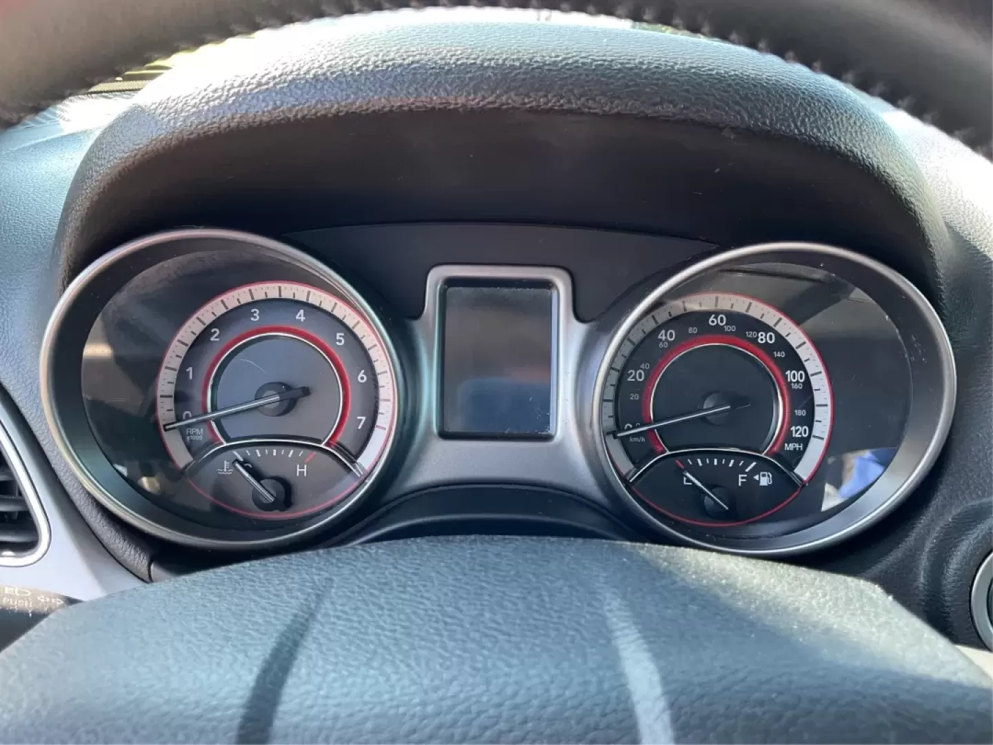 2018 Dodge Journey Crossroad AWD (3C4PDDGG1JT) with an Pentastar 3.6L V-6 DOHC engine, located at 8750 N County Rd 25A, Piqua, OH, 45356, (937) 908-9800, 40.164391, -84.232513 - **Explore Adventure with the 2018 Dodge Journey Crossroad AWD at Advantage Car and Credit - Piqua!**<br /> <br /> Are you ready to enhance your family's adventures or commute in style? Look no further! The 2018 Dodge Journey Crossroad AWD is your perfect companion for weekend getaways, school runs, - Photo#14