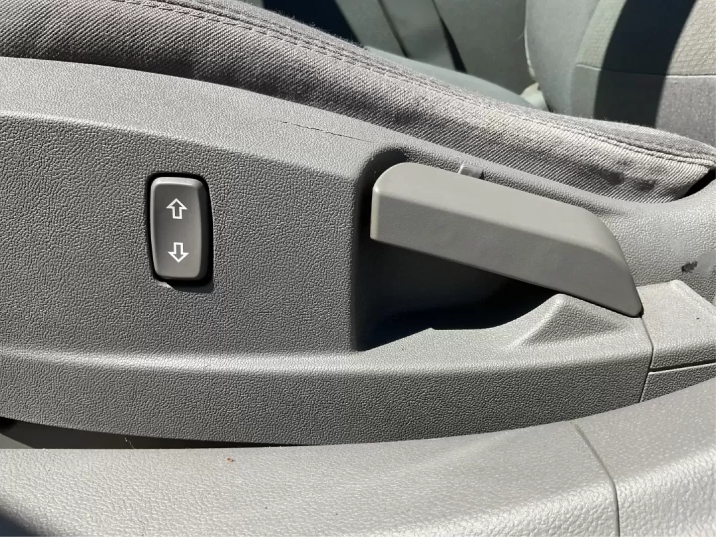 2015 Chevrolet Malibu 1FL (1G11A5SL9FU) with an ECOTEC 2.5L I-4 gasoline direct injection engine, located at 1099 N County Rd 25A , Troy, OH, 45373, (937) 908-9800, 40.057079, -84.212883 - **Discover Your Next Adventure with the 2015 Chevrolet Malibu at Advantage Car and Credit - Troy!**<br /> <br /> Are you in search of a reliable sedan that seamlessly combines style, comfort, and performance for your daily commute? Look no further! The 2015 Chevrolet Malibu 1FL is the perfect vehicl - Photo#18