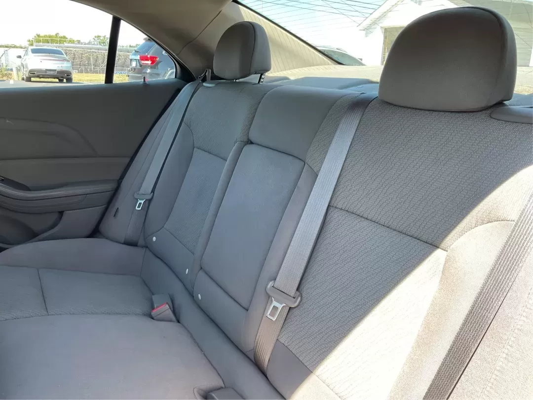 2015 Chevrolet Malibu 1FL (1G11A5SL9FU) with an ECOTEC 2.5L I-4 gasoline direct injection engine, located at 8750 N County Rd 25A, Piqua, OH, 45356, (937) 908-9800, 40.164391, -84.232513 - **Discover Your Next Adventure with the 2015 Chevrolet Malibu at Advantage Car and Credit - Troy!**<br /> <br /> Are you in search of a reliable sedan that seamlessly combines style, comfort, and performance for your daily commute? Look no further! The 2015 Chevrolet Malibu 1FL is the perfect vehicl - Photo#10