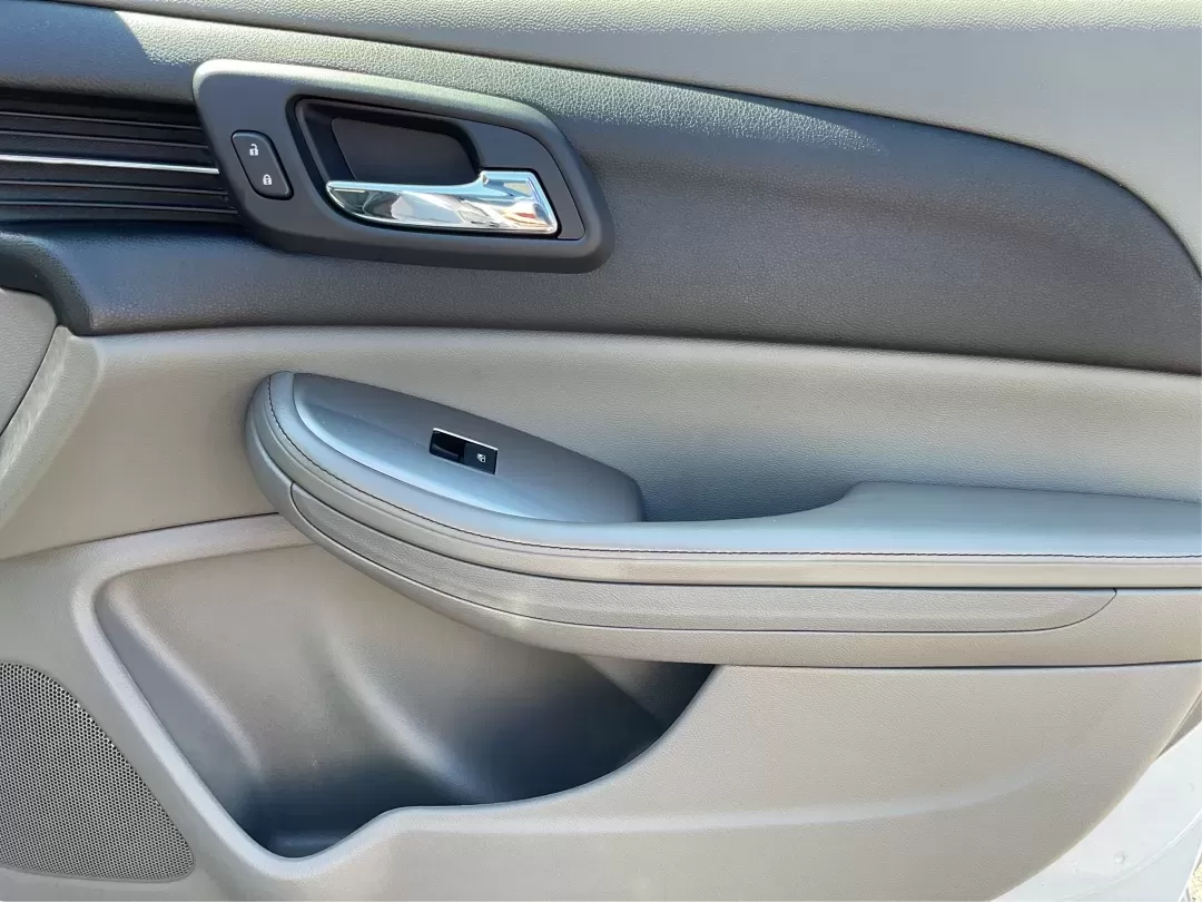 2015 Chevrolet Malibu 1FL (1G11A5SL9FU) with an ECOTEC 2.5L I-4 gasoline direct injection engine, located at 8750 N County Rd 25A, Piqua, OH, 45356, (937) 908-9800, 40.164391, -84.232513 - **Discover Your Next Adventure with the 2015 Chevrolet Malibu at Advantage Car and Credit - Troy!**<br /> <br /> Are you in search of a reliable sedan that seamlessly combines style, comfort, and performance for your daily commute? Look no further! The 2015 Chevrolet Malibu 1FL is the perfect vehicl - Photo#20