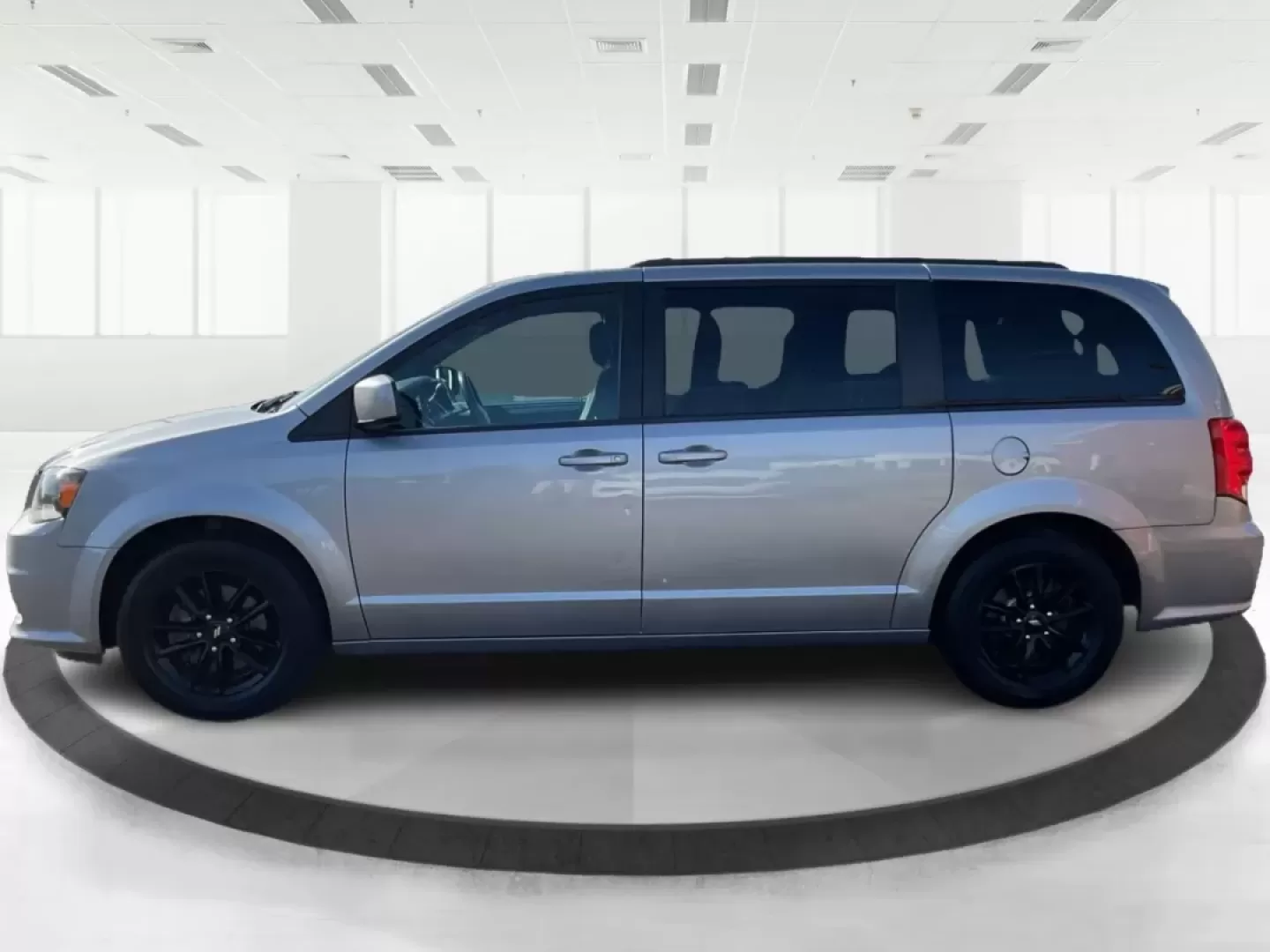 2019 Dodge Grand Caravan GT (2C4RDGEG7KR) with an Pentastar 3.6L V-6 DOHC engine, located at 8750 N County Rd 25A, Piqua, OH, 45356, (937) 908-9800, 40.164391, -84.232513 - Are you searching for the perfect vehicle that can effortlessly fit into your family's busy lifestyle? Look no further! The 2019 Dodge Grand Caravan GT is the ultimate choice for growing families, weekend adventurers, and anyone needing a reliable and spacious ride. With its impressive safety featur - Photo#5
