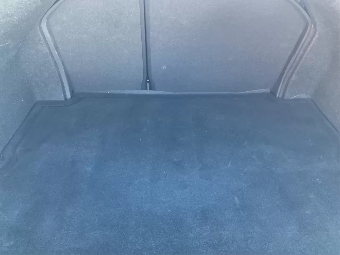 2018 Hyundai Elantra SEL (KMHD84LF3JU) with an Nu 2L I-4 DOHC engine, located at 880 E. National Road, Vandalia, OH, 45377, (937) 908-9800, 39.891918, -84.183594 - Are you in the market for a reliable and stylish vehicle that fits your lifestyle? The 2018 Hyundai Elantra SEL, available at Advantage Car and Credit in Vandalia, OH, is your perfect companion for both daily commutes and weekend adventures. With its sophisticated design and smart technology, this s - Photo#12