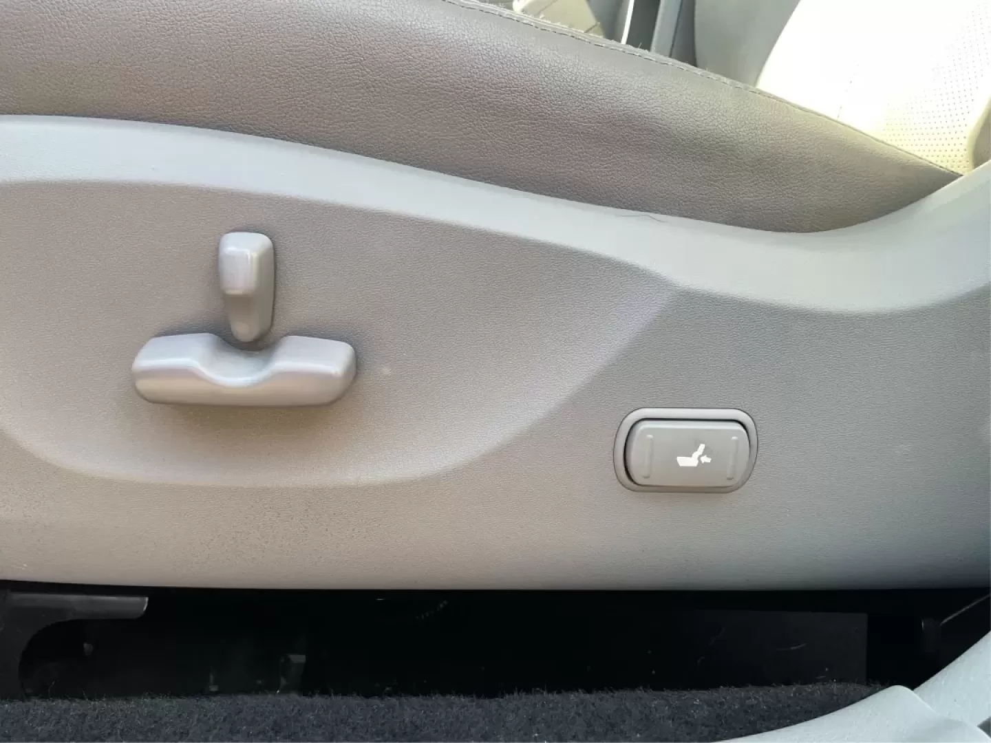 2011 Subaru Forester 2.5X Limited (JF2SHAEC3BH) with an 2.5L H-4 DOHC engine, located at 1099 N County Rd 25A , Troy, OH, 45373, (937) 908-9800, 40.057079, -84.212883 - **Explore the Outdoors with Confidence in this 2011 Subaru Forester at Advantage Car and Credit - Piqua!**<br /> <br /> Are you ready for your next weekend adventure? This 2011 Subaru Forester, with its rugged exterior and exceptional off-road capabilities, is the ideal SUV for those who crave explo - Photo#16