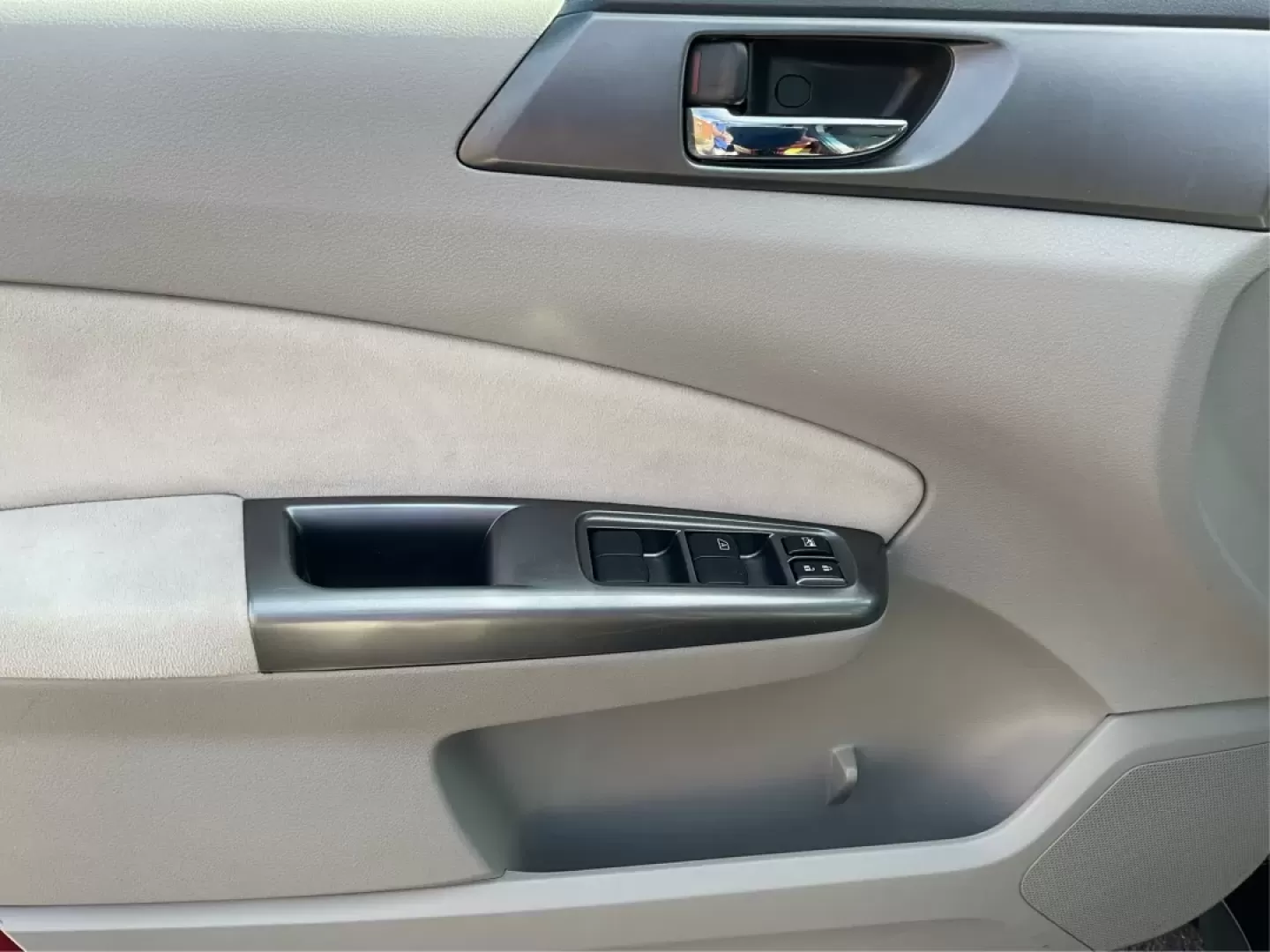 2011 Subaru Forester 2.5X Limited (JF2SHAEC3BH) with an 2.5L H-4 DOHC engine, located at 1099 N County Rd 25A , Troy, OH, 45373, (937) 908-9800, 40.057079, -84.212883 - **Explore the Outdoors with Confidence in this 2011 Subaru Forester at Advantage Car and Credit - Piqua!**<br /> <br /> Are you ready for your next weekend adventure? This 2011 Subaru Forester, with its rugged exterior and exceptional off-road capabilities, is the ideal SUV for those who crave explo - Photo#17