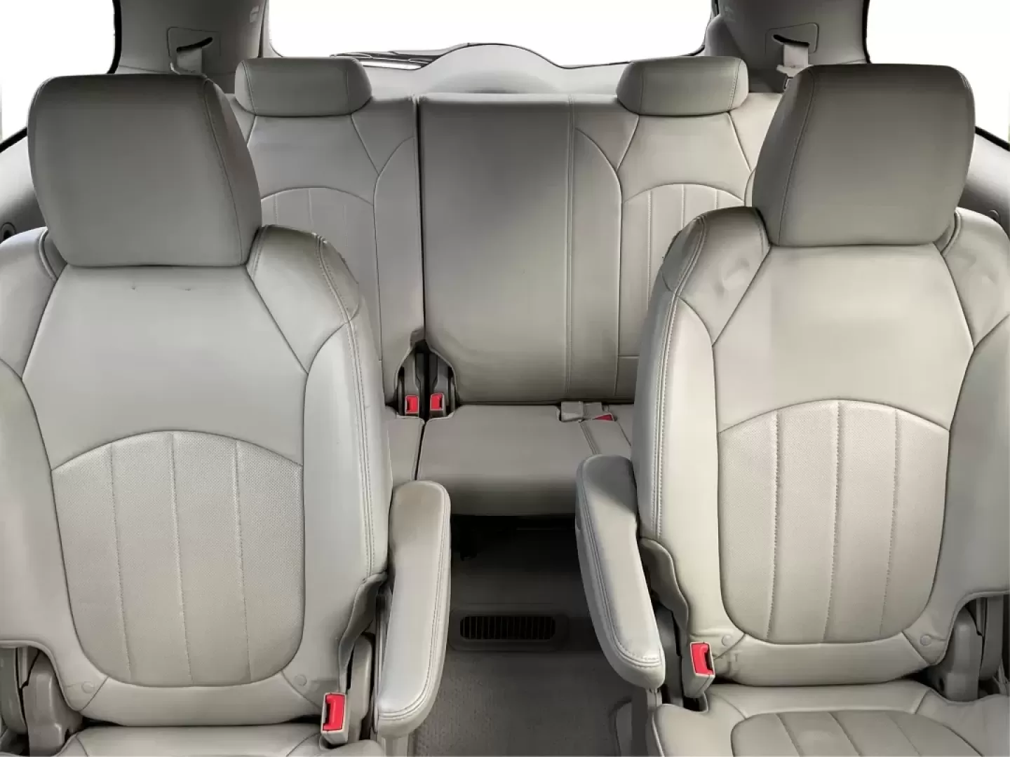 2013 Buick Enclave Leather (5GAKRCKD8DJ) with an 3.6L V-6 gasoline direct injection engine, located at 401 Woodman Dr, Riverside, OH, 45431, (937) 908-9800, 39.760899, -84.123421 - Are you looking for a spacious family SUV that combines comfort, style, and technology? Look no further than this stunning 2013 Buick Enclave, available now at Advantage Car and Credit in Riverside, OH! Perfect for growing families or those who love weekend adventures, this vehicle effortlessly marr - Photo#14