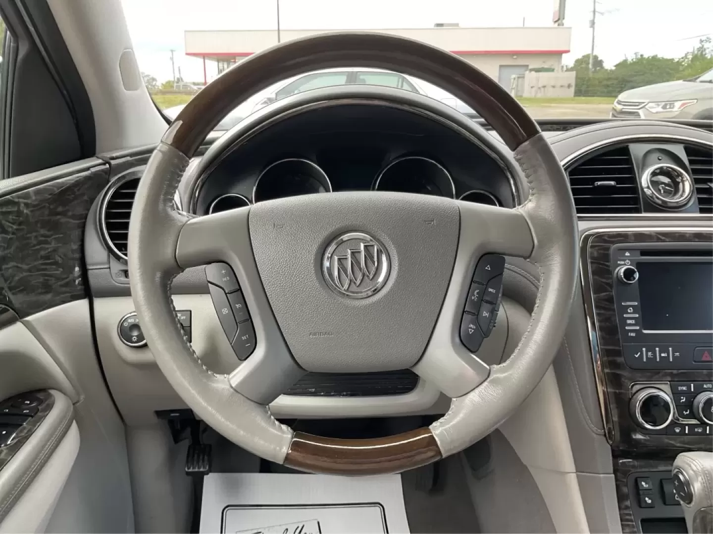 2013 Buick Enclave Leather (5GAKRCKD8DJ) with an 3.6L V-6 gasoline direct injection engine, located at 401 Woodman Dr, Riverside, OH, 45431, (937) 908-9800, 39.760899, -84.123421 - Are you looking for a spacious family SUV that combines comfort, style, and technology? Look no further than this stunning 2013 Buick Enclave, available now at Advantage Car and Credit in Riverside, OH! Perfect for growing families or those who love weekend adventures, this vehicle effortlessly marr - Photo#16