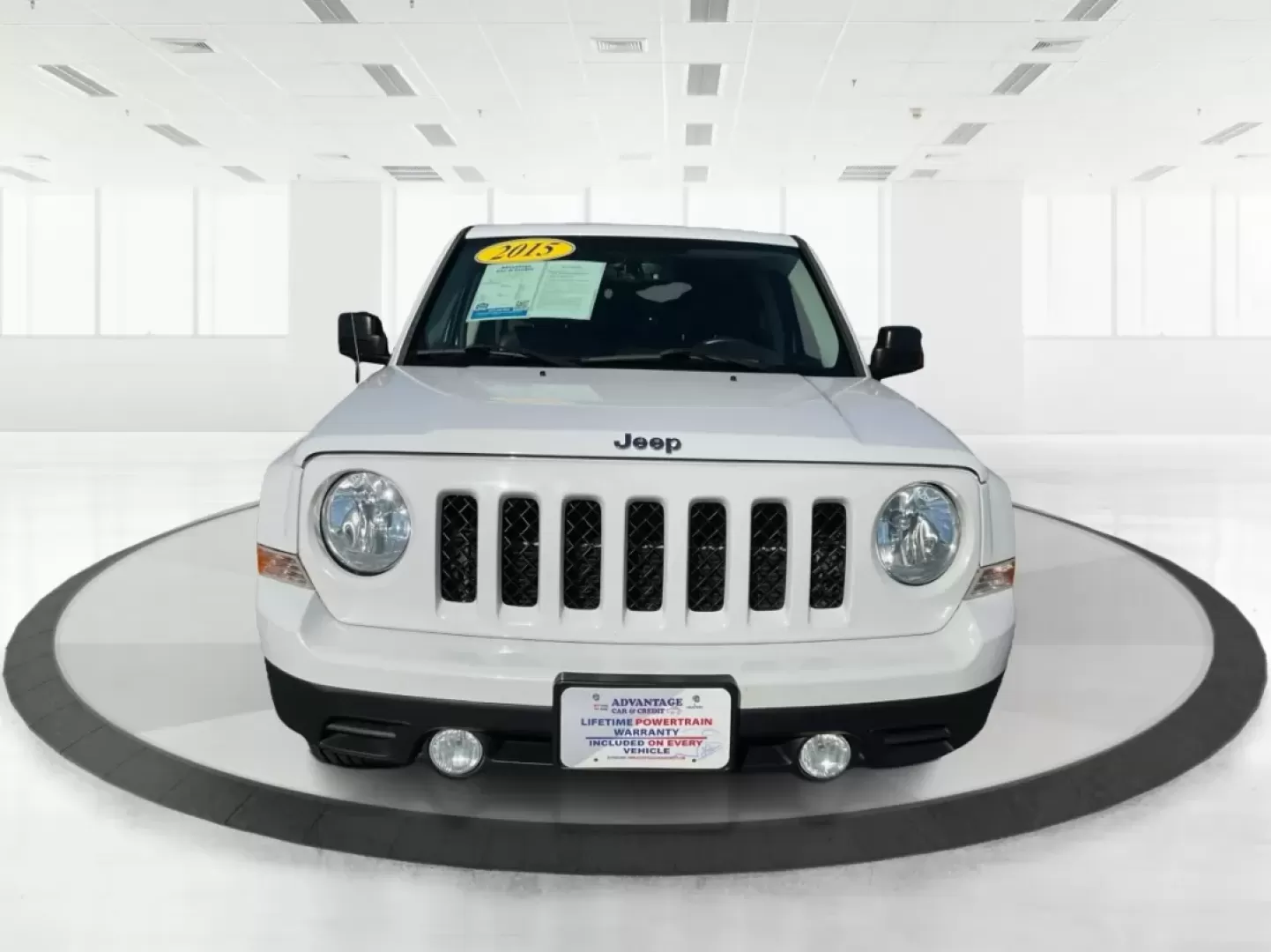 2015 Jeep Patriot High Altitude Edition (1C4NJPFA5FD) with an 2L I-4 DOHC engine, located at 401 Woodman Dr, Riverside, OH, 45431, (937) 908-9800, 39.760899, -84.123421 - Discover the perfect blend of adventure and everyday practicality with the 2015 Jeep Patriot High Altitude Edition, now available at Advantage Car and Credit in Moraine, OH! Designed for those who want to conquer both the urban jungle and the great outdoors, this SUV is not just a vehicle; it's a li - Photo#7