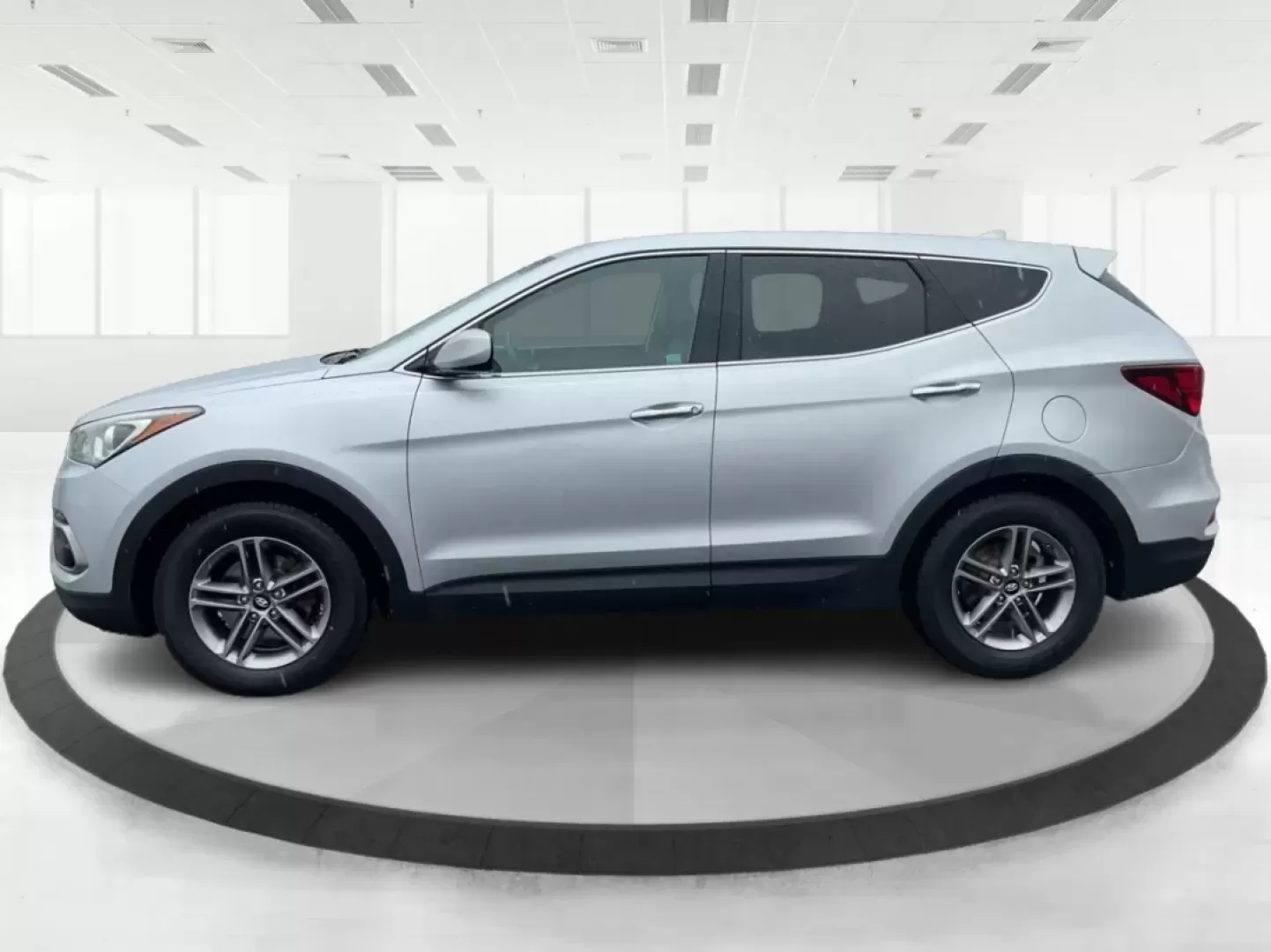 2017 Hyundai Santa Fe 2.4L (5XYZTDLB2HG) with an Theta II 2.4L I-4 gasoline direct injection engine, located at 4508 South Dixie Dr, Moraine, OH, 45439, (937) 908-9800, 39.689976, -84.218452 - Discover the perfect blend of comfort, capability, and style with the 2017 Hyundai Santa Fe, now available at Advantage Car and Credit, located at 1184 Kauffman Ave, Fairborn, OH 45324. This versatile SUV is an excellent choice for growing families, weekend adventurers, or budget-conscious buyers lo - Photo#5