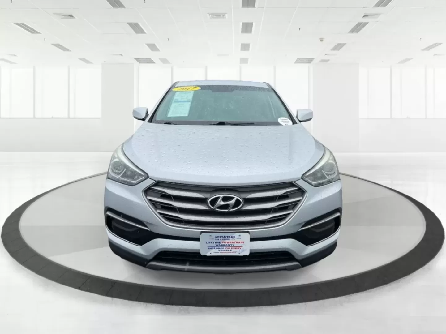 2017 Hyundai Santa Fe 2.4L (5XYZTDLB2HG) with an Theta II 2.4L I-4 gasoline direct injection engine, located at 4508 South Dixie Dr, Moraine, OH, 45439, (937) 908-9800, 39.689976, -84.218452 - Discover the perfect blend of comfort, capability, and style with the 2017 Hyundai Santa Fe, now available at Advantage Car and Credit, located at 1184 Kauffman Ave, Fairborn, OH 45324. This versatile SUV is an excellent choice for growing families, weekend adventurers, or budget-conscious buyers lo - Photo#7