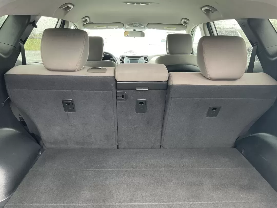 2017 Hyundai Santa Fe 2.4L (5XYZTDLB2HG) with an Theta II 2.4L I-4 gasoline direct injection engine, located at 4508 South Dixie Dr, Moraine, OH, 45439, (937) 908-9800, 39.689976, -84.218452 - Discover the perfect blend of comfort, capability, and style with the 2017 Hyundai Santa Fe, now available at Advantage Car and Credit, located at 1184 Kauffman Ave, Fairborn, OH 45324. This versatile SUV is an excellent choice for growing families, weekend adventurers, or budget-conscious buyers lo - Photo#12