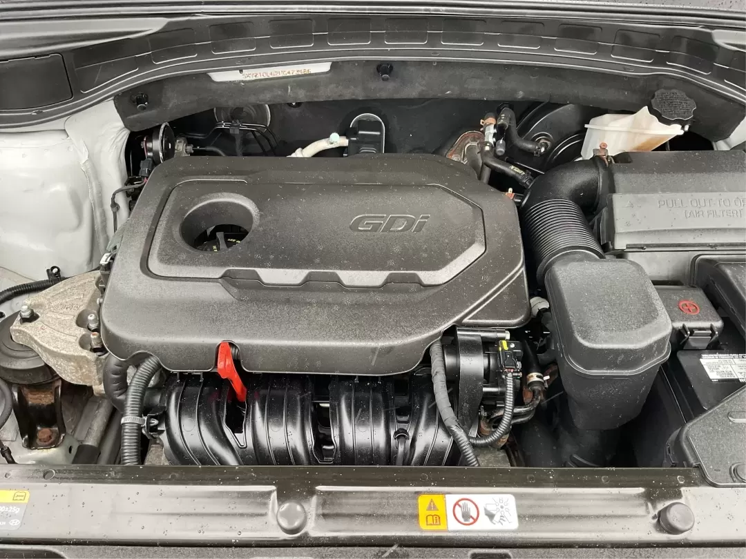 2017 Hyundai Santa Fe 2.4L (5XYZTDLB2HG) with an Theta II 2.4L I-4 gasoline direct injection engine, 6A transmission, located at 1951 S Dayton Lakeview Rd., New Carlisle, OH, 45344, (937) 908-9800, 39.890999, -84.050255 - Discover the perfect blend of comfort, capability, and style with the 2017 Hyundai Santa Fe, now available at Advantage Car and Credit, located at 1184 Kauffman Ave, Fairborn, OH 45324. This versatile SUV is an excellent choice for growing families, weekend adventurers, or budget-conscious buyers lo - Photo#11