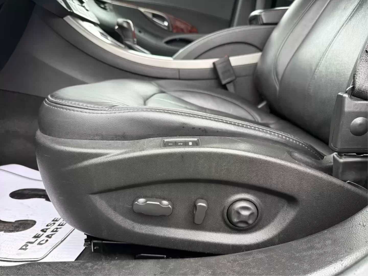 2013 Buick LaCrosse Premium 1 Group (1G4GF5E38DF) with an 3.6L V-6 gasoline direct injection engine, located at 1099 N County Rd 25A , Troy, OH, 45373, (937) 908-9800, 40.057079, -84.212883 - **Discover Comfort and Luxury with This 2013 Buick LaCrosse Perfect for Commuters and Families!**<br /> <br /> Are you looking for a vehicle that combines elegance, comfort, and practicality? Look no further than the stunning 2013 Buick LaCrosse, available now at Advantage Car and Credit - Troy! Th - Photo#18