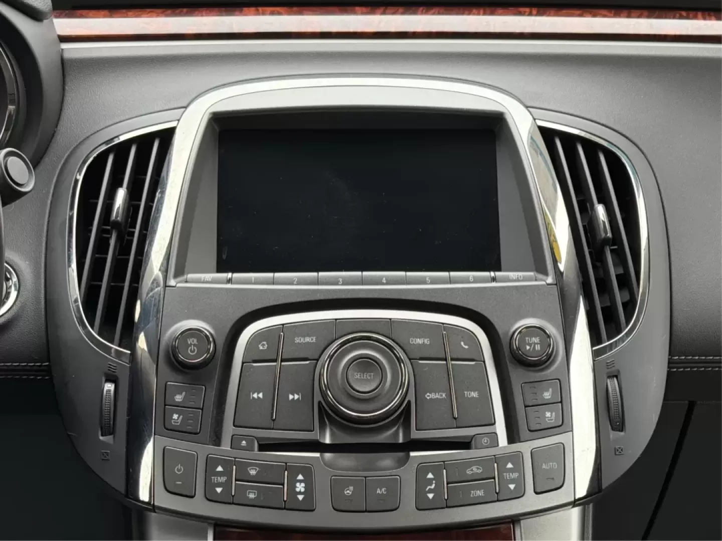 2013 Buick LaCrosse Premium 1 Group (1G4GF5E38DF) with an 3.6L V-6 gasoline direct injection engine, located at 1951 S Dayton Lakeview Rd., New Carlisle, OH, 45344, (937) 908-9800, 39.890999, -84.050255 - **Discover Comfort and Luxury with This 2013 Buick LaCrosse Perfect for Commuters and Families!**<br /> <br /> Are you looking for a vehicle that combines elegance, comfort, and practicality? Look no further than the stunning 2013 Buick LaCrosse, available now at Advantage Car and Credit - Troy! Th - Photo#13